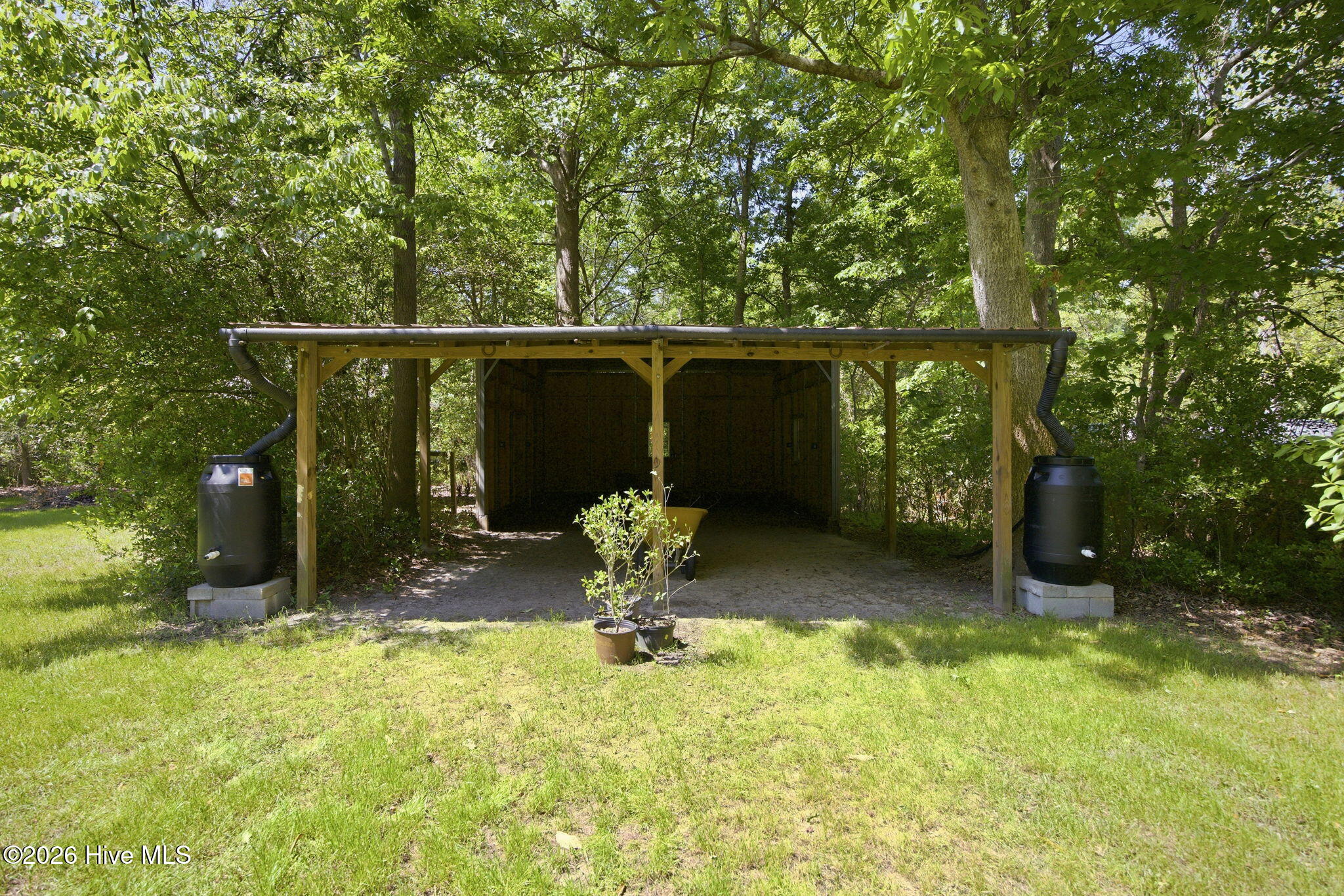 512 North Line Drive Property Photo 46