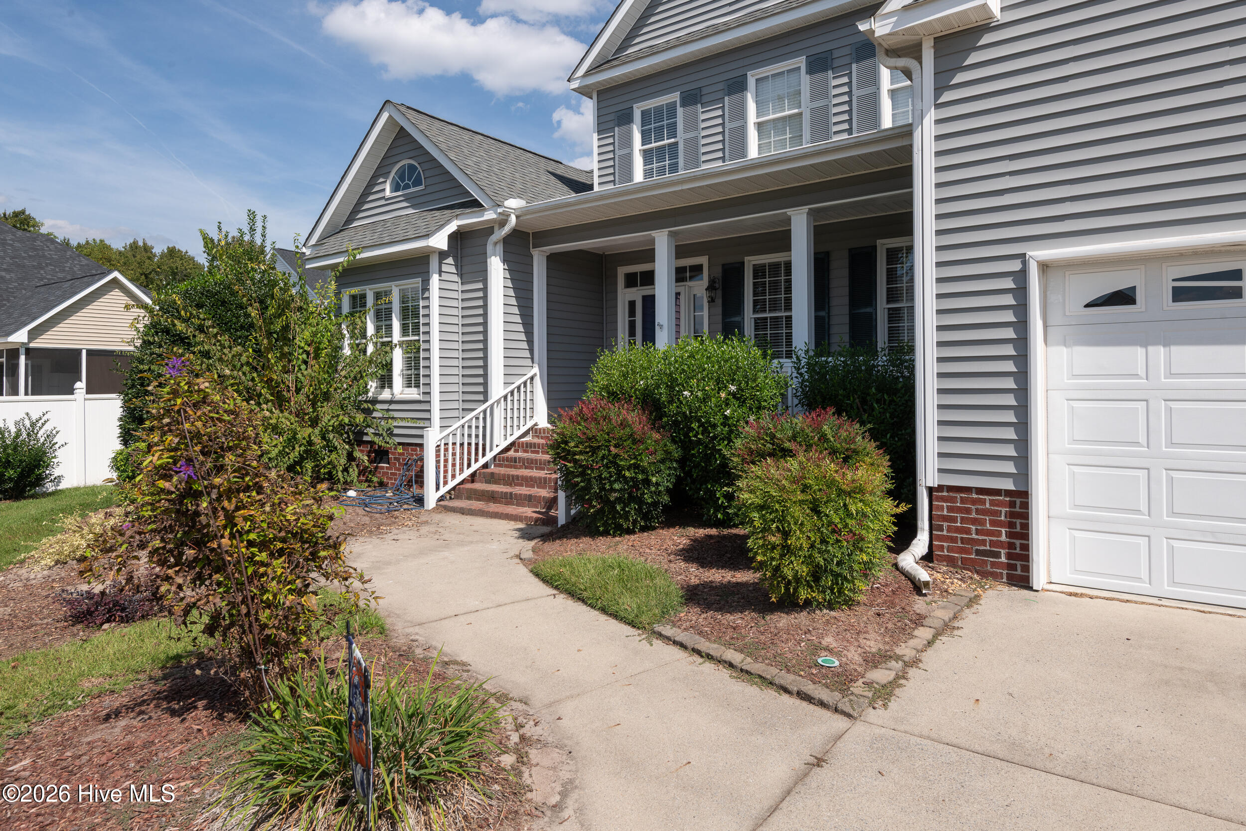2215 Black Horse Lane Property Photo 4