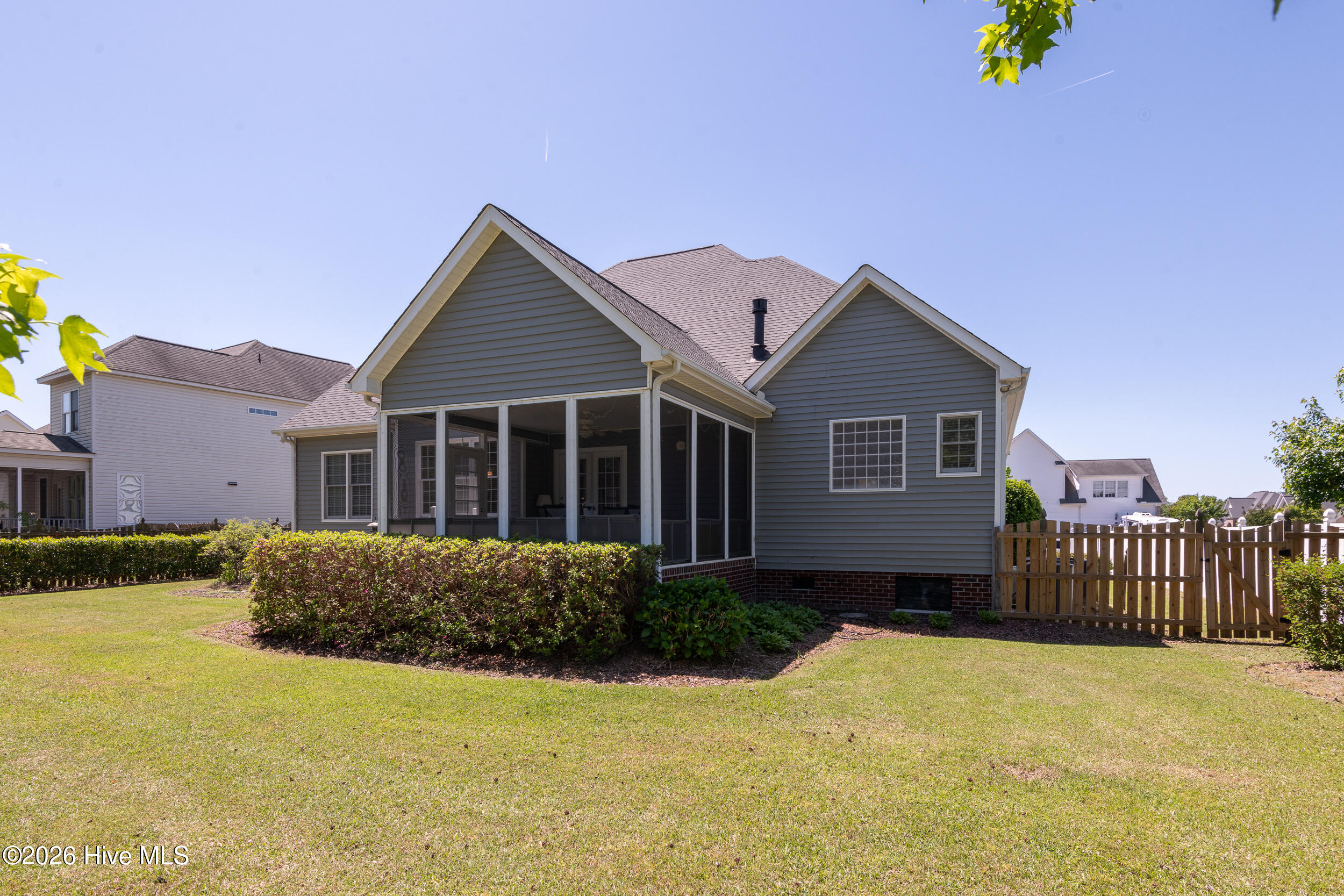 2215 Black Horse Lane Property Photo 14