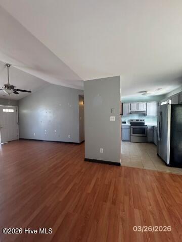 309 Crown Point Road Property Photo 6
