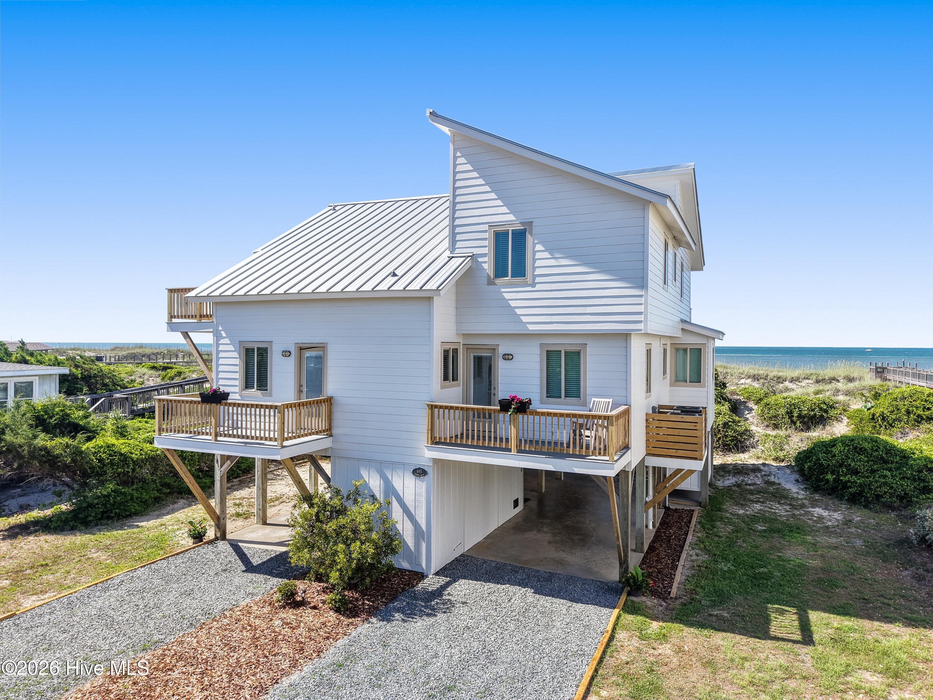 645 Caswell Beach Road Property Photo 3