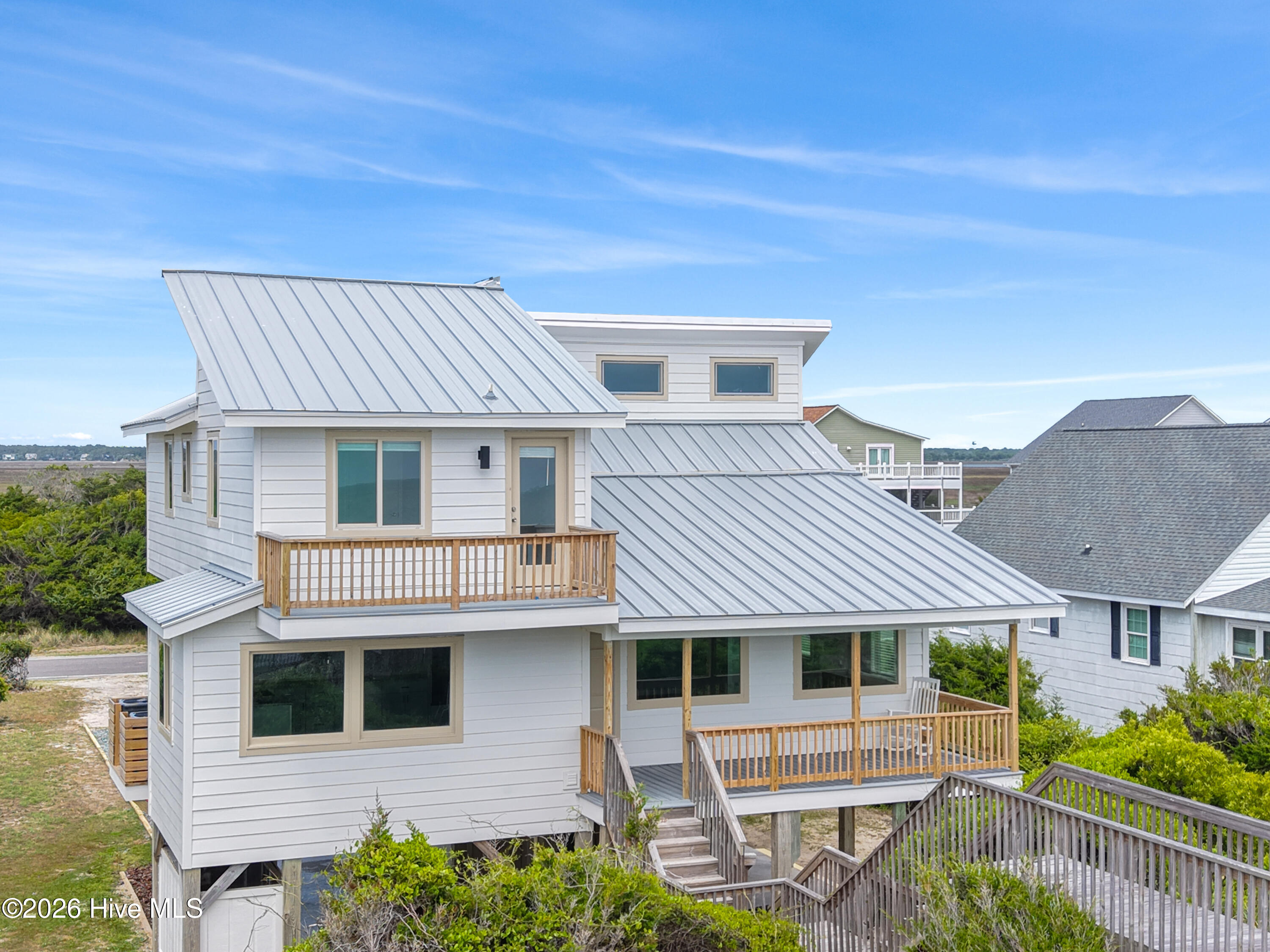 645 Caswell Beach Road Property Photo 4