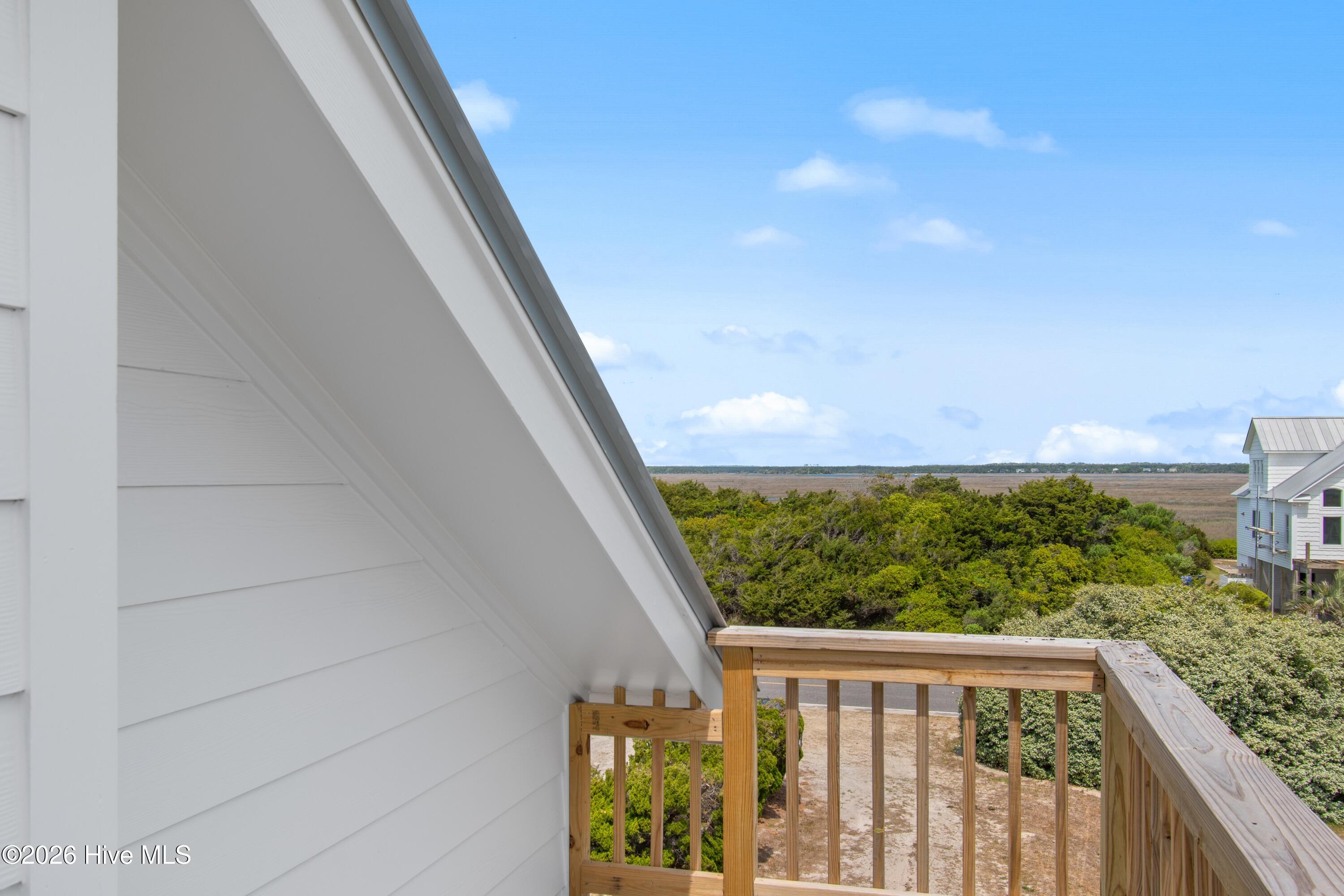 645 Caswell Beach Road Property Photo 29