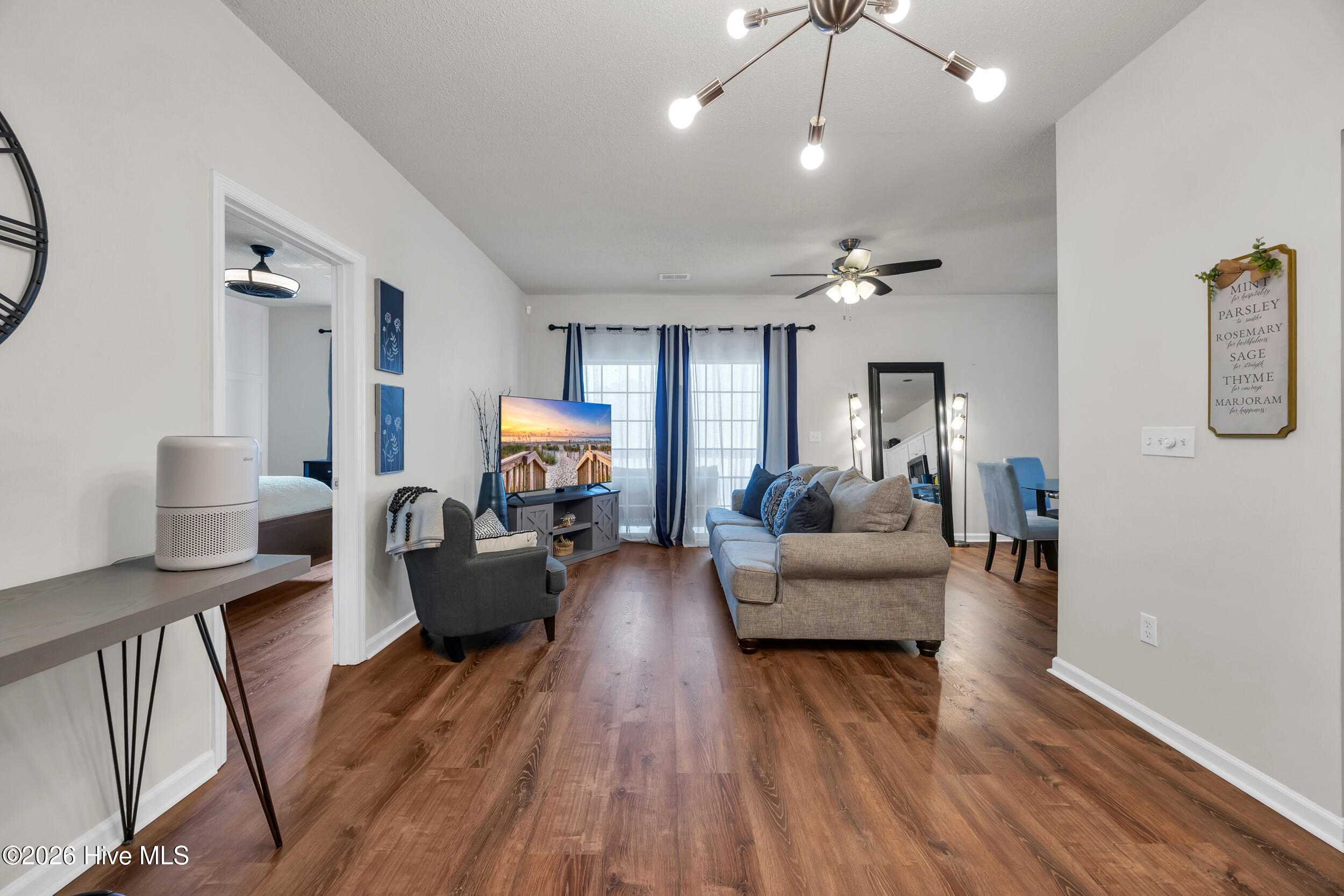 6309 Sweetwater Boulevard Property Photo 8