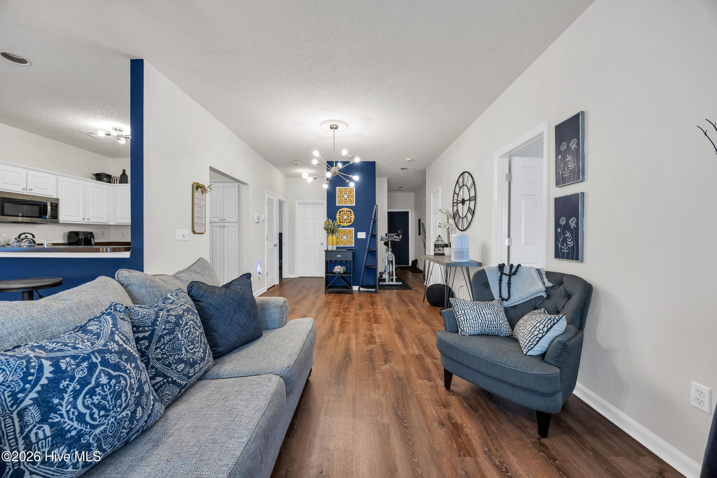 6309 Sweetwater Boulevard Property Photo 11