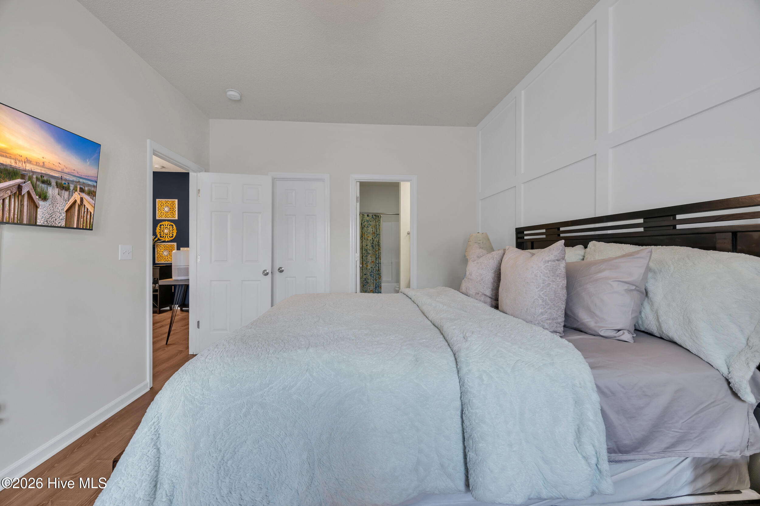 6309 Sweetwater Boulevard Property Photo 13