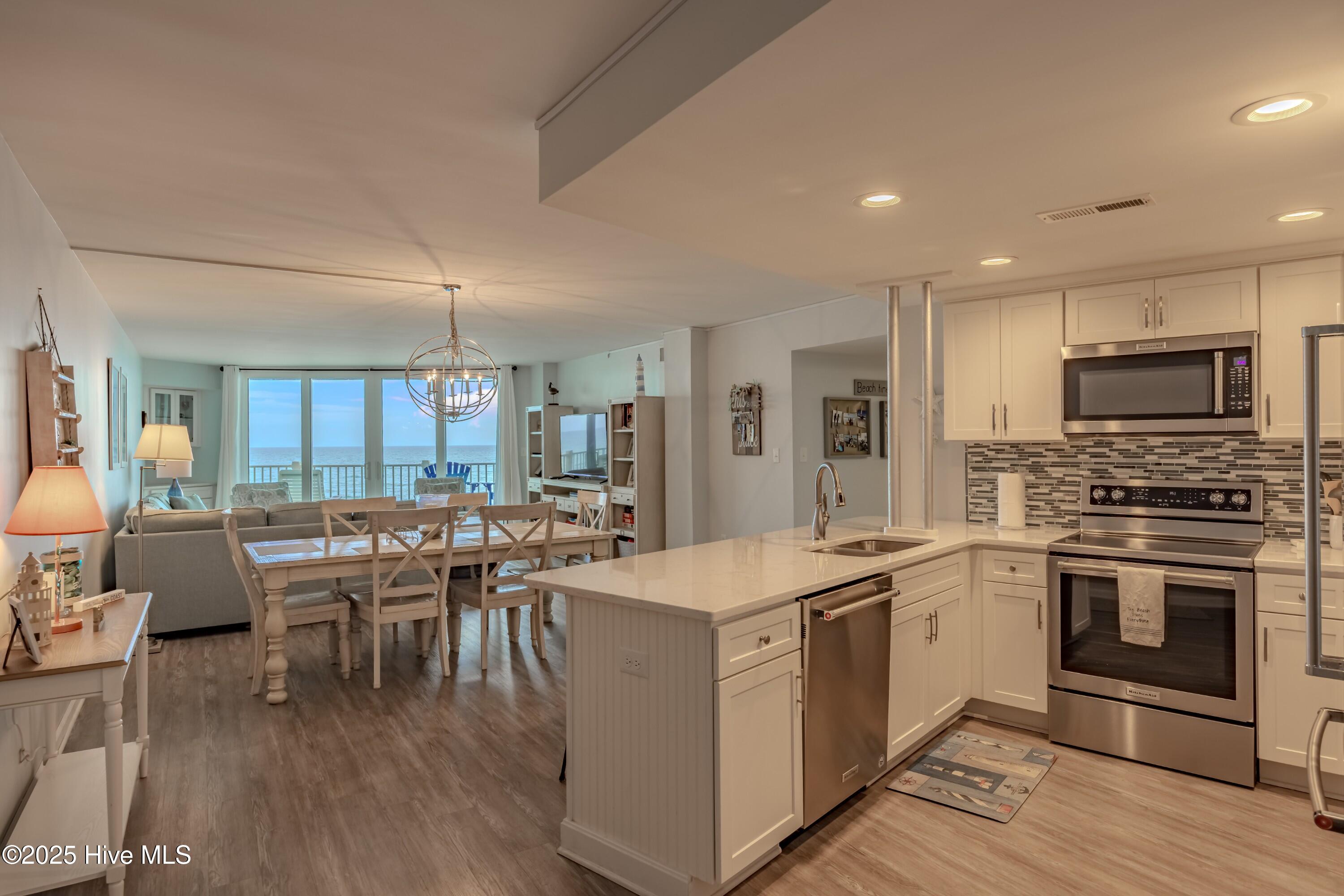 2000 New River Inlet Road Unit 3407 Property Photo 3