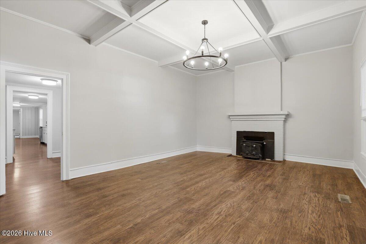 511 S Pine Street Property Photo 5