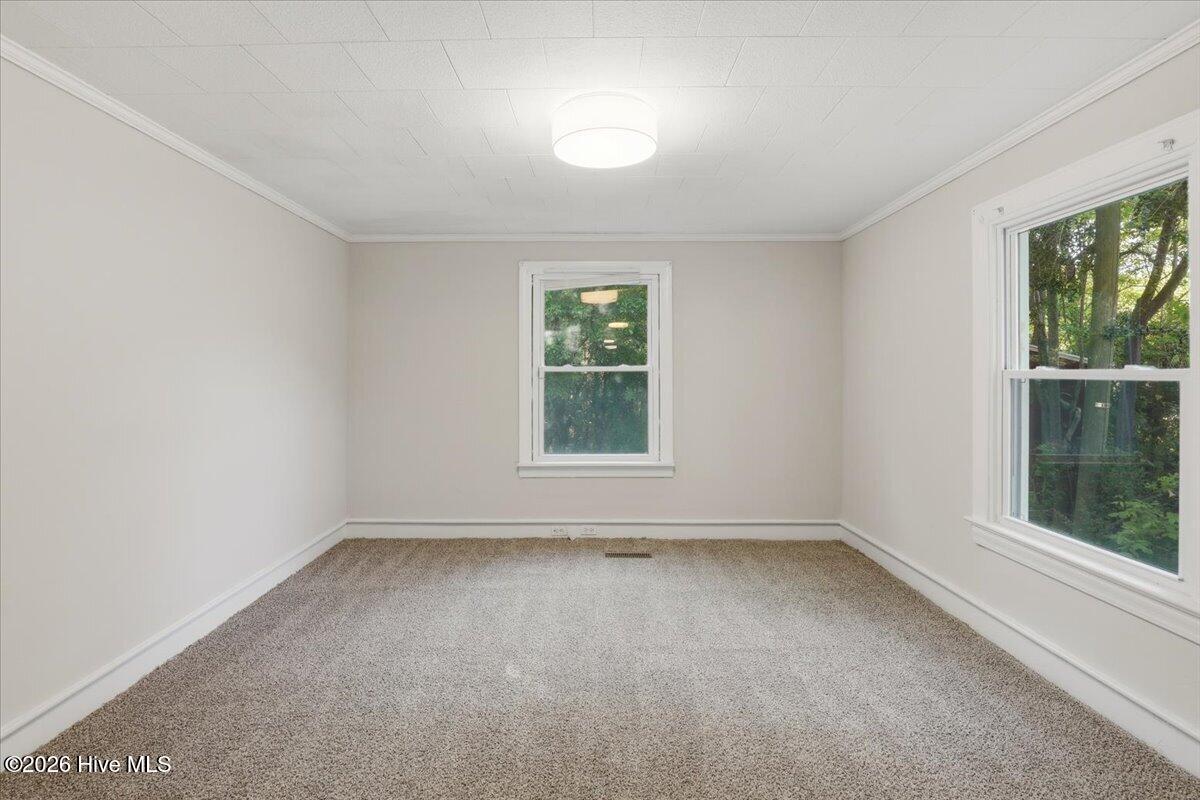 511 S Pine Street Property Photo 23