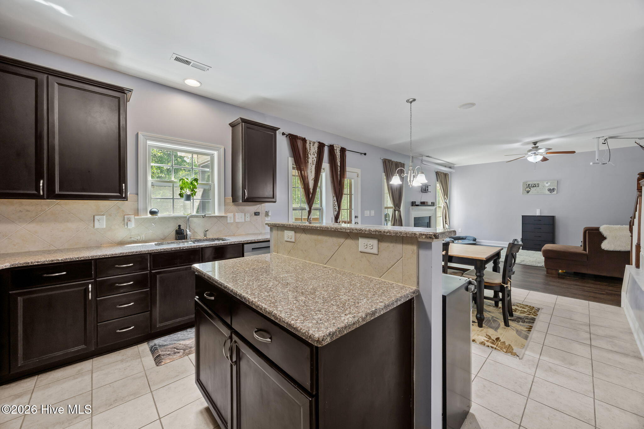 64 Cromwell Circle Property Photo 6
