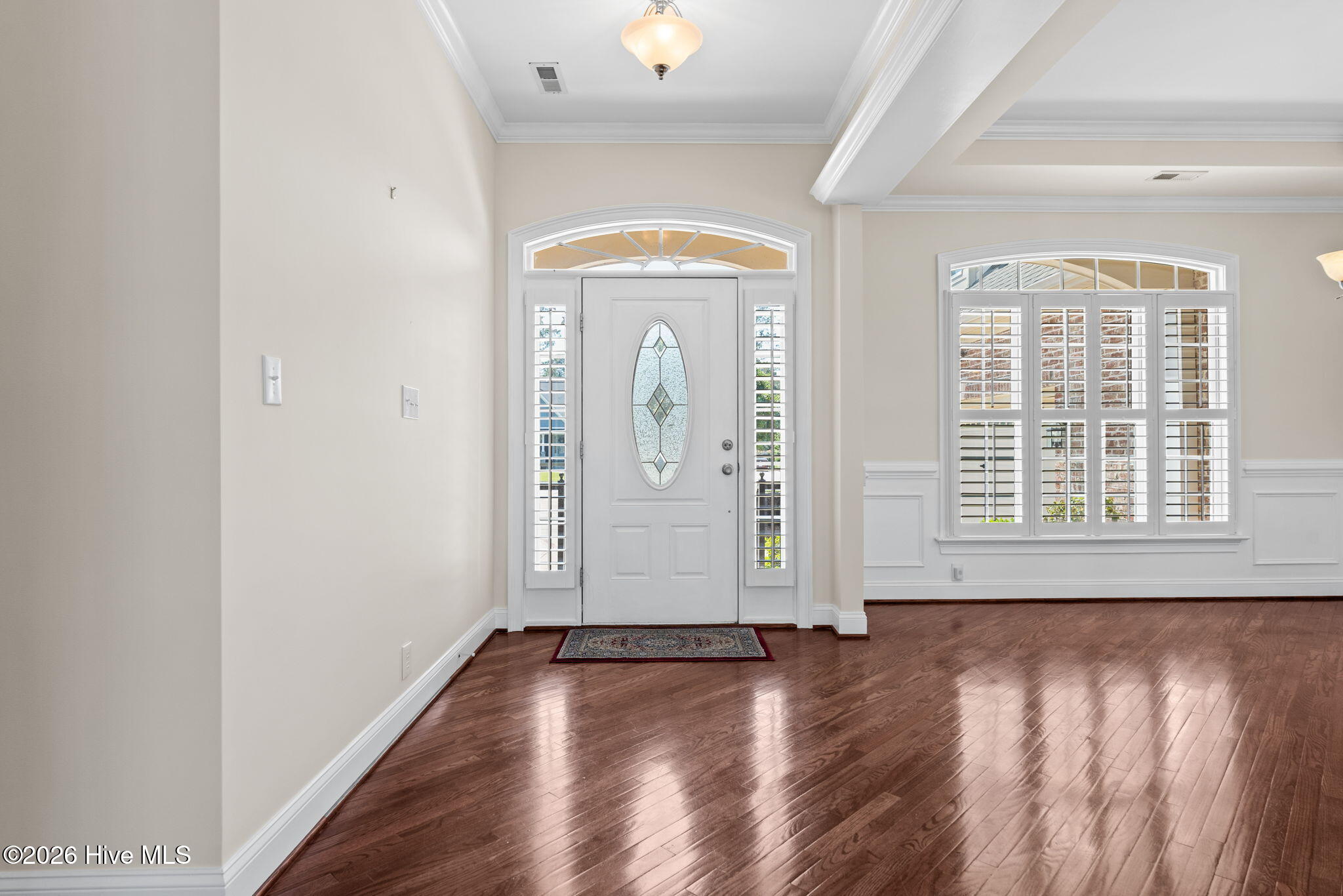 9278 Checkerberry Square Nw Property Photo 5