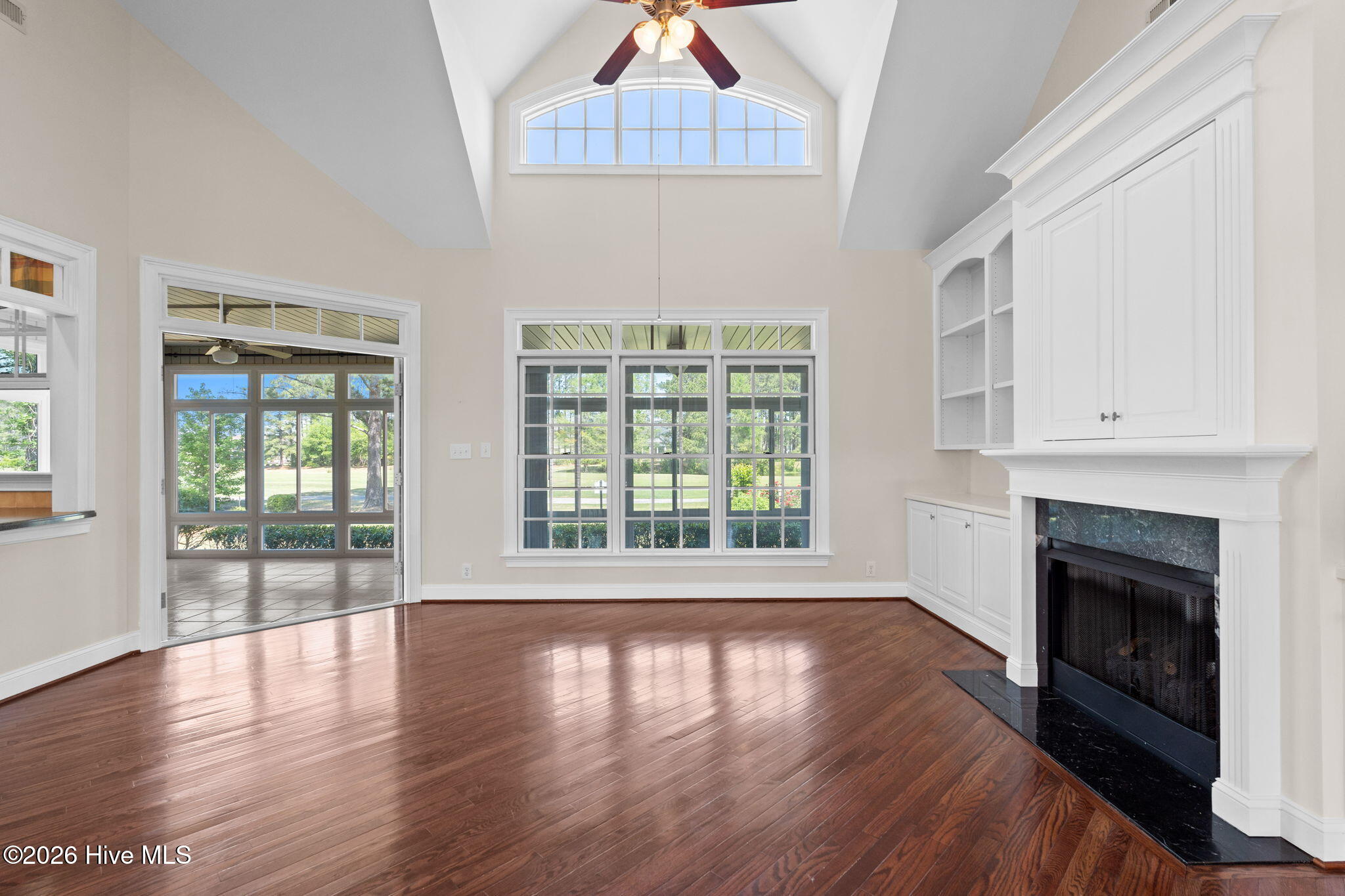 9278 Checkerberry Square Nw Property Photo 12