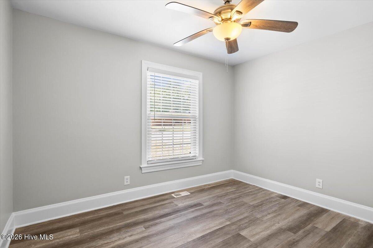 207 S Englewood Drive Property Photo 15
