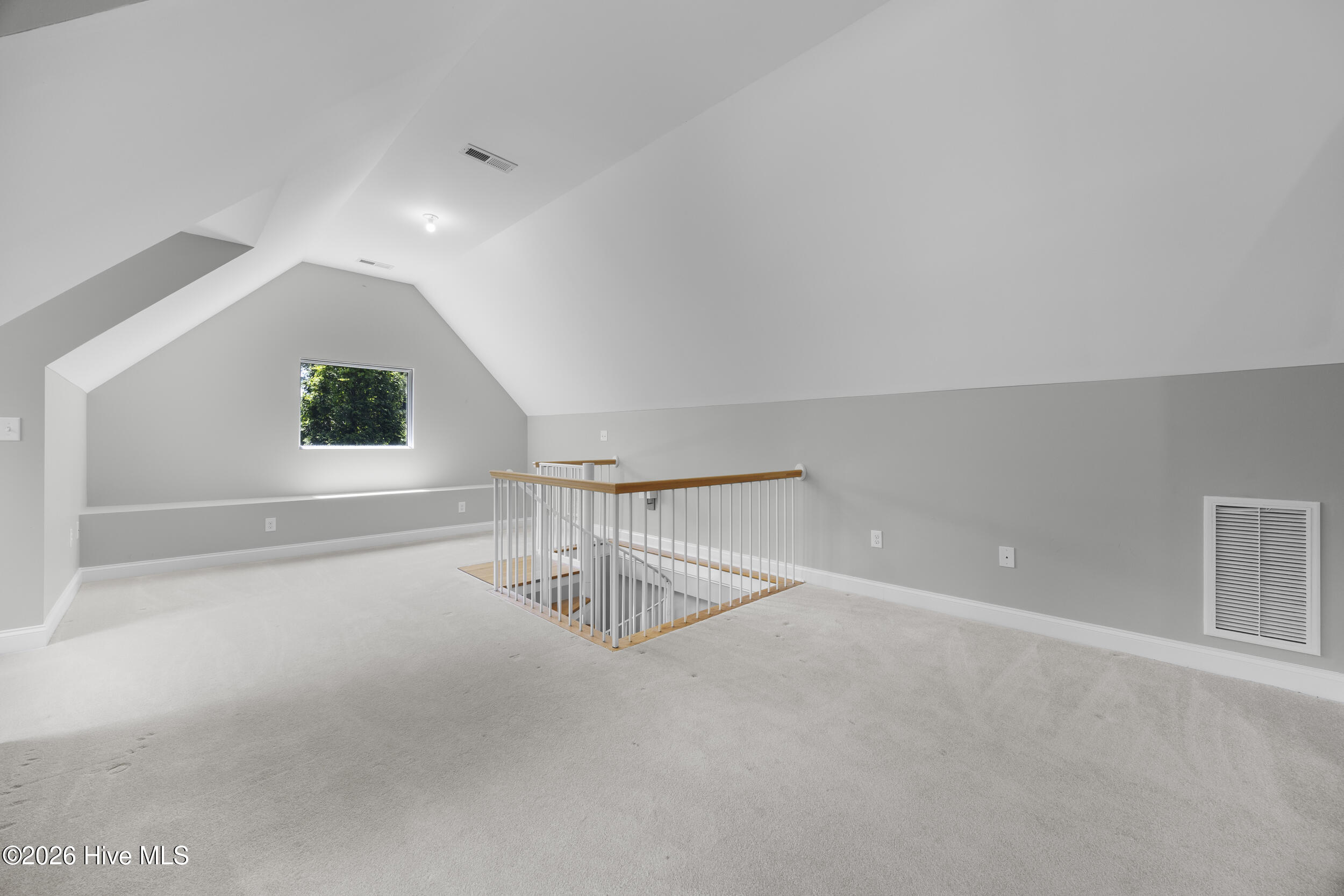 1011 Greenway Road Property Photo 29