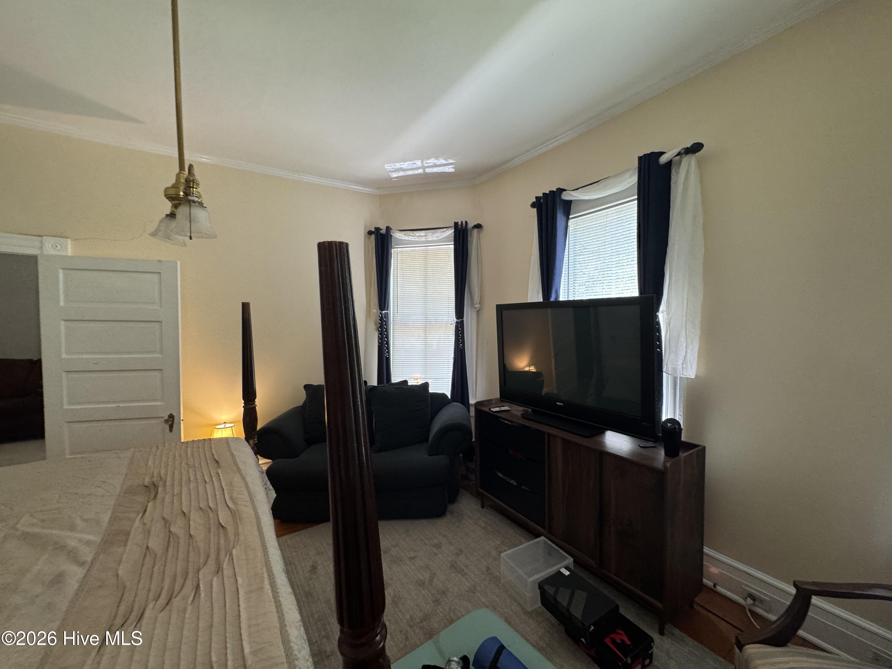 801 N Main Street Property Photo 23