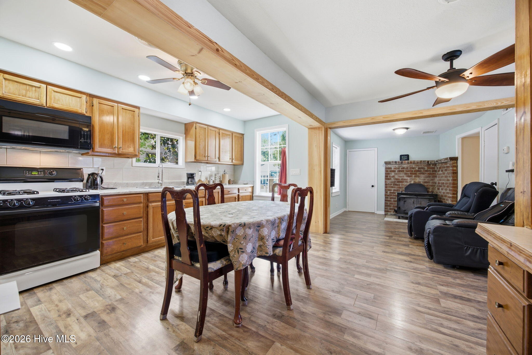 306 Bank Street Property Photo 10