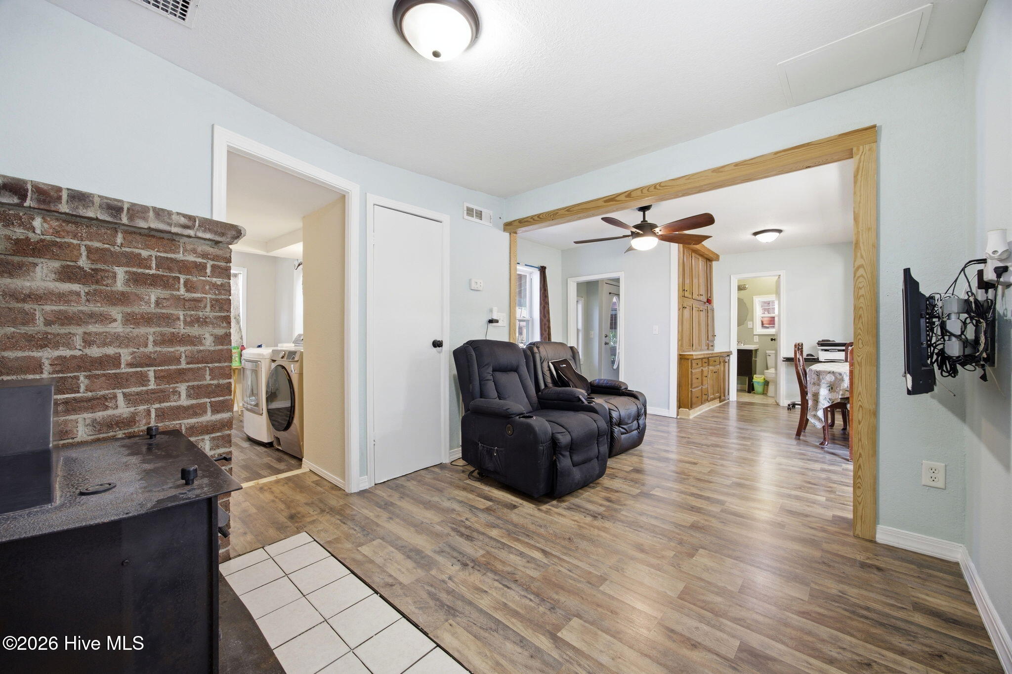 306 Bank Street Property Photo 14