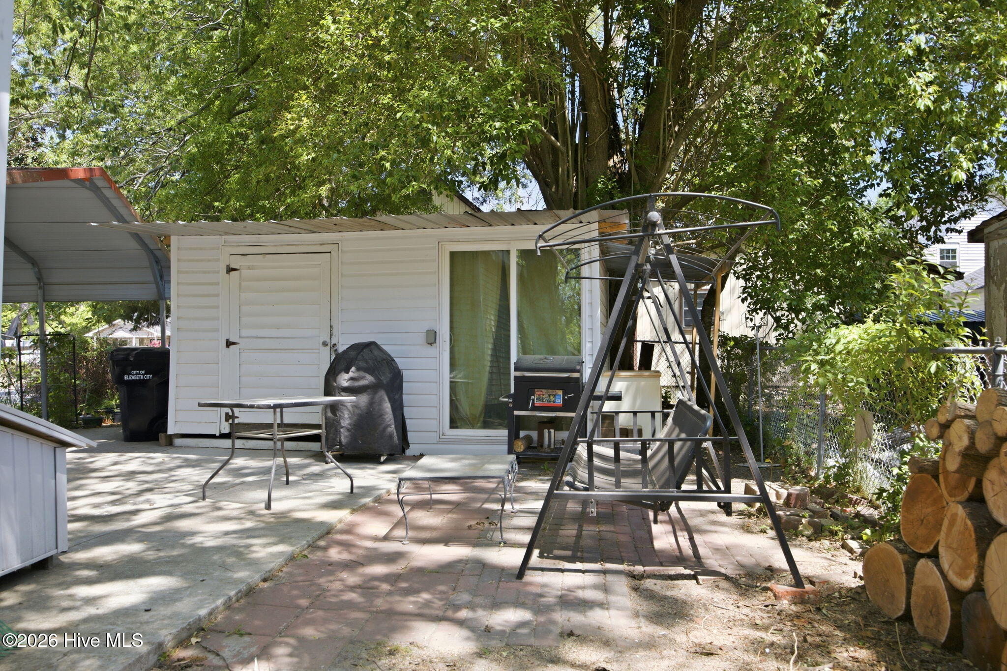 306 Bank Street Property Photo 36