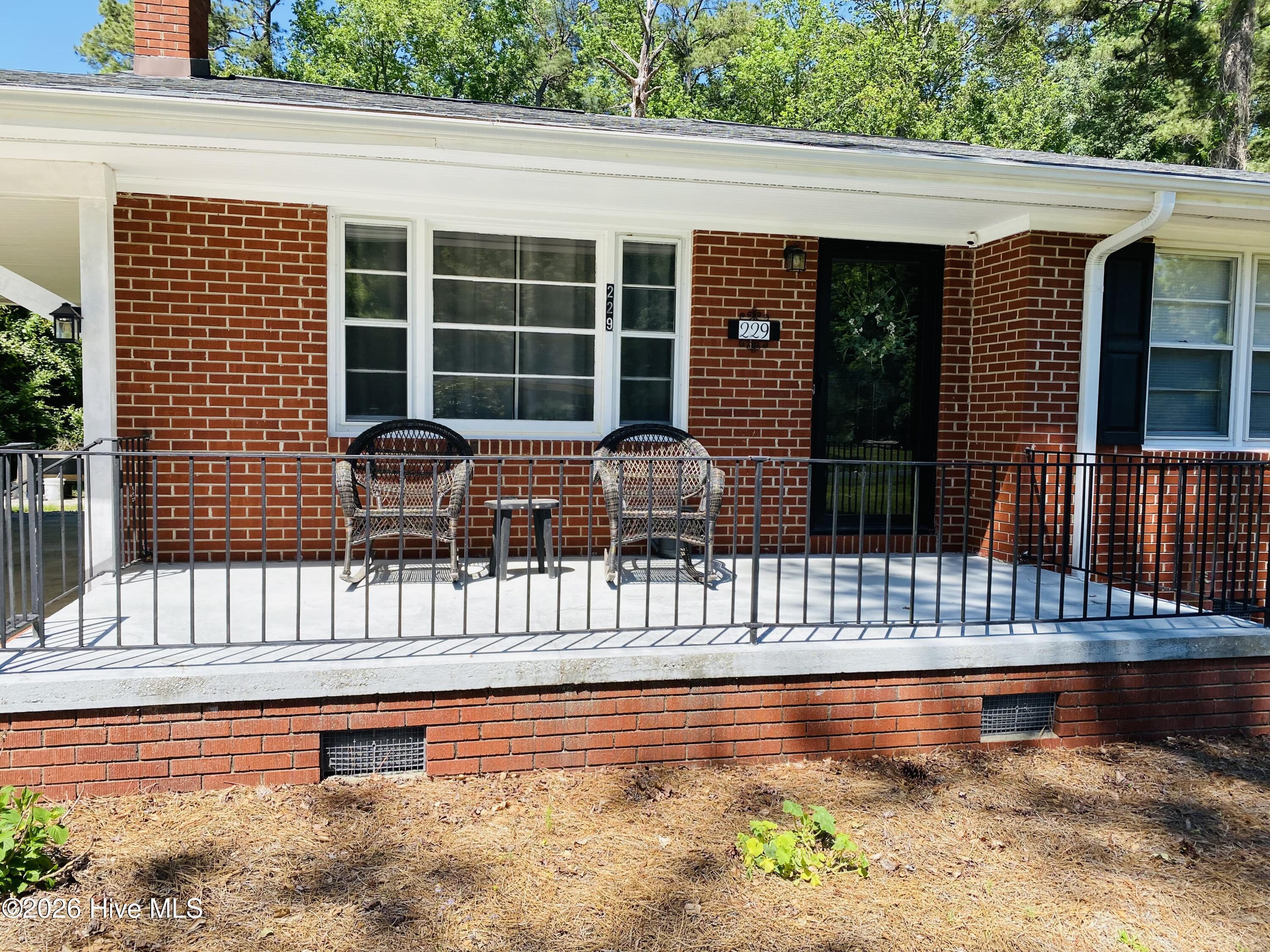229 Mill Pond Road Property Photo 6