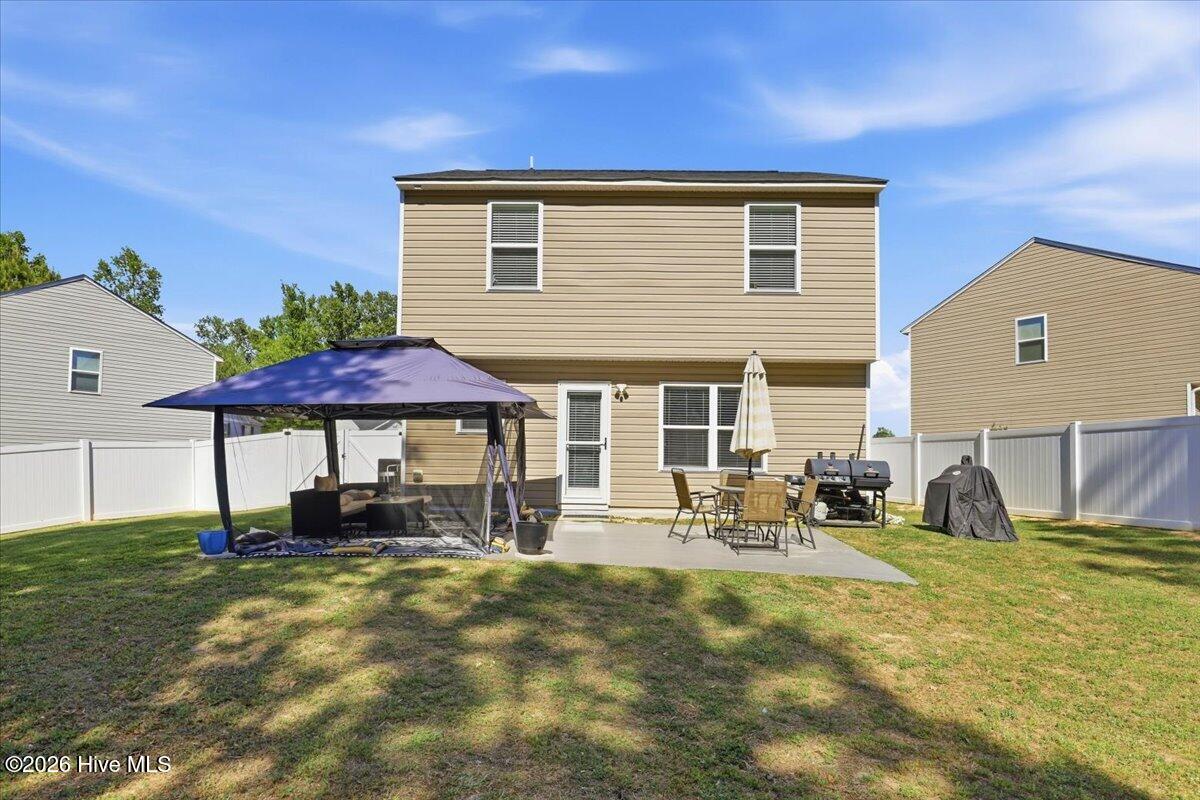 6901 Pebble Brook Way Property Photo 7