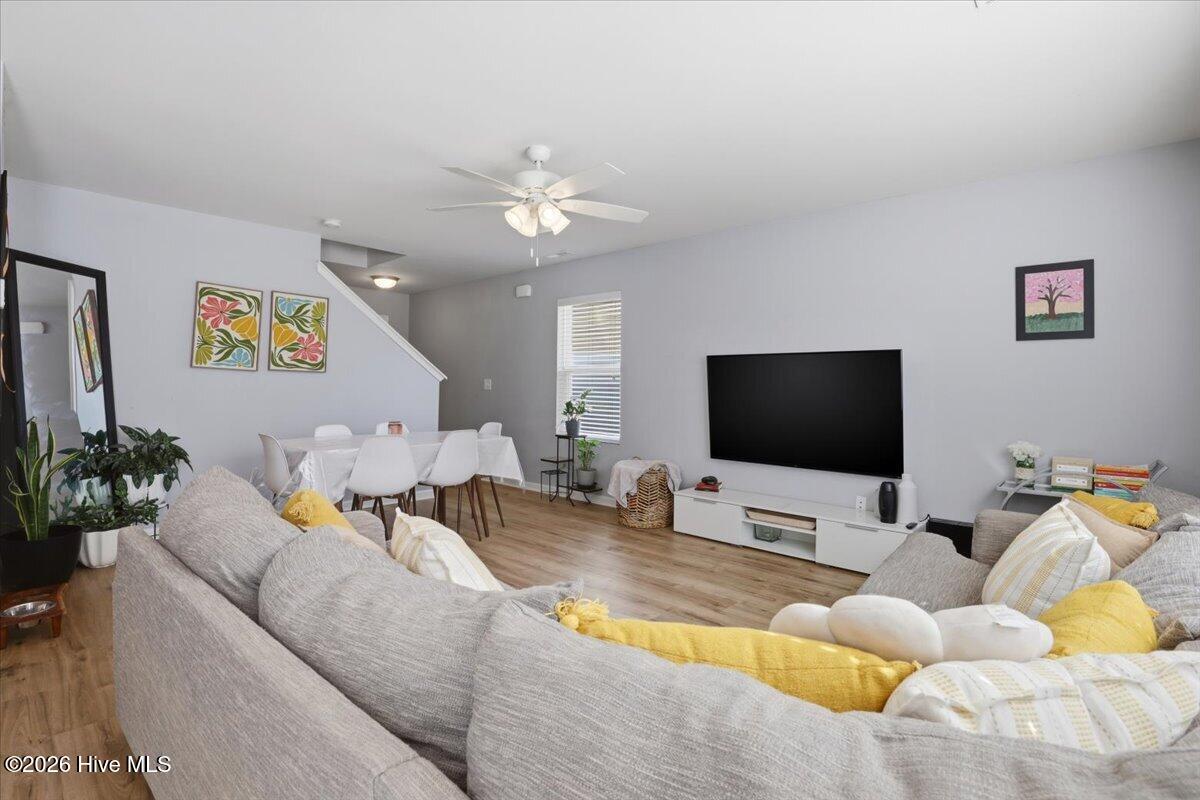 6901 Pebble Brook Way Property Photo 11