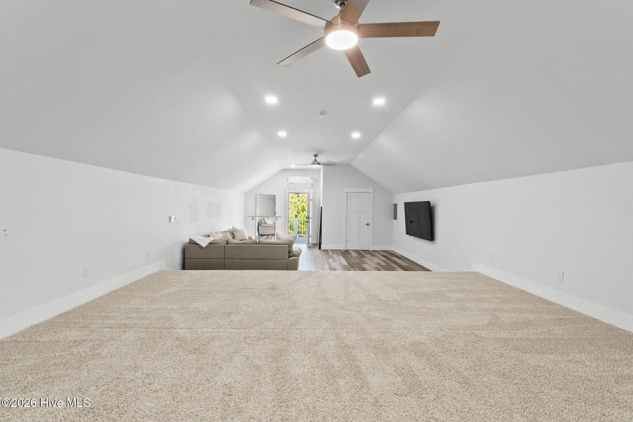 1042 Mable Drive Property Photo 42