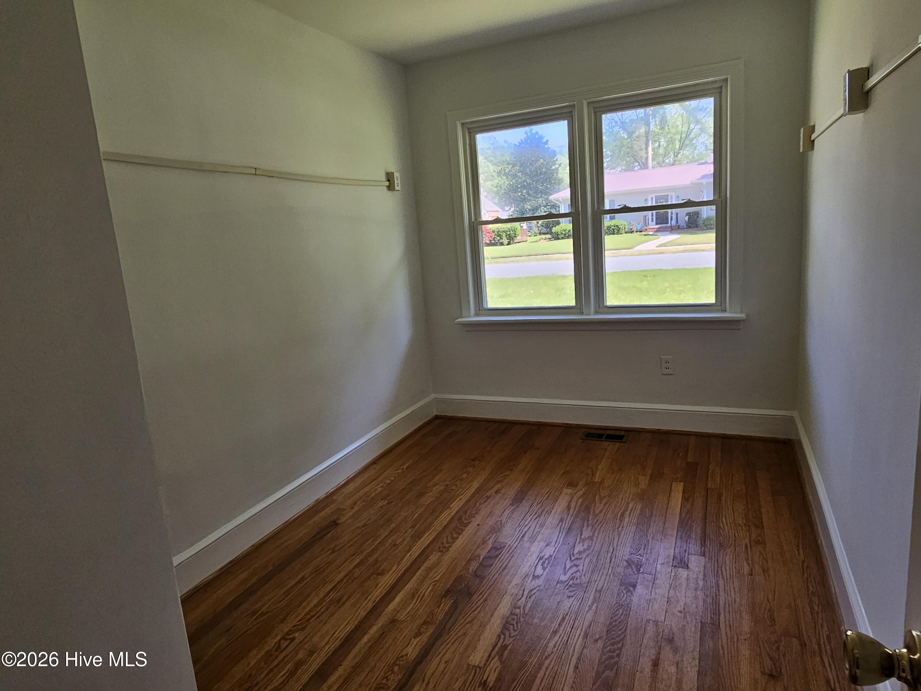 405 Lafayette Street Property Photo 14