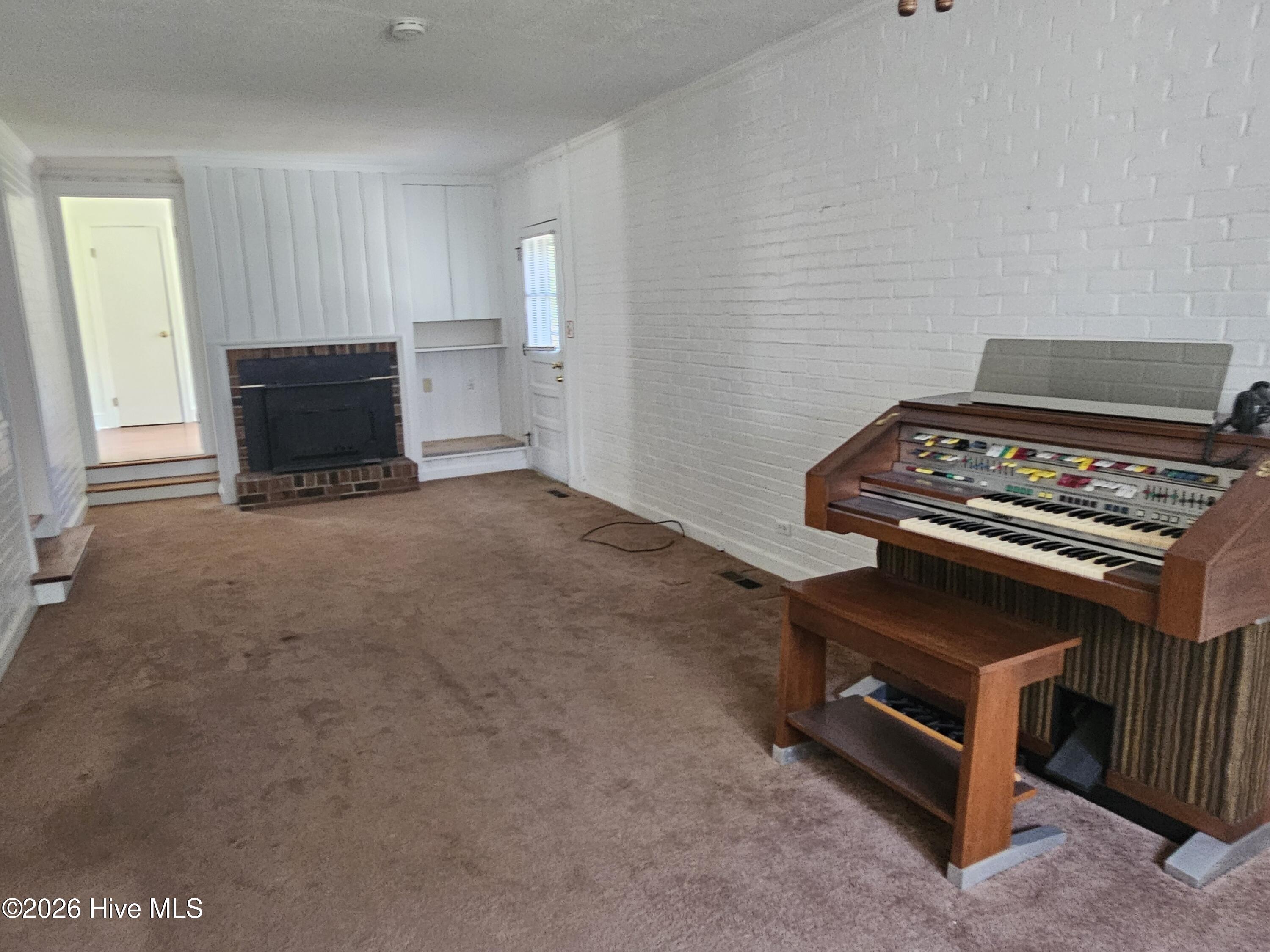 405 Lafayette Street Property Photo 24