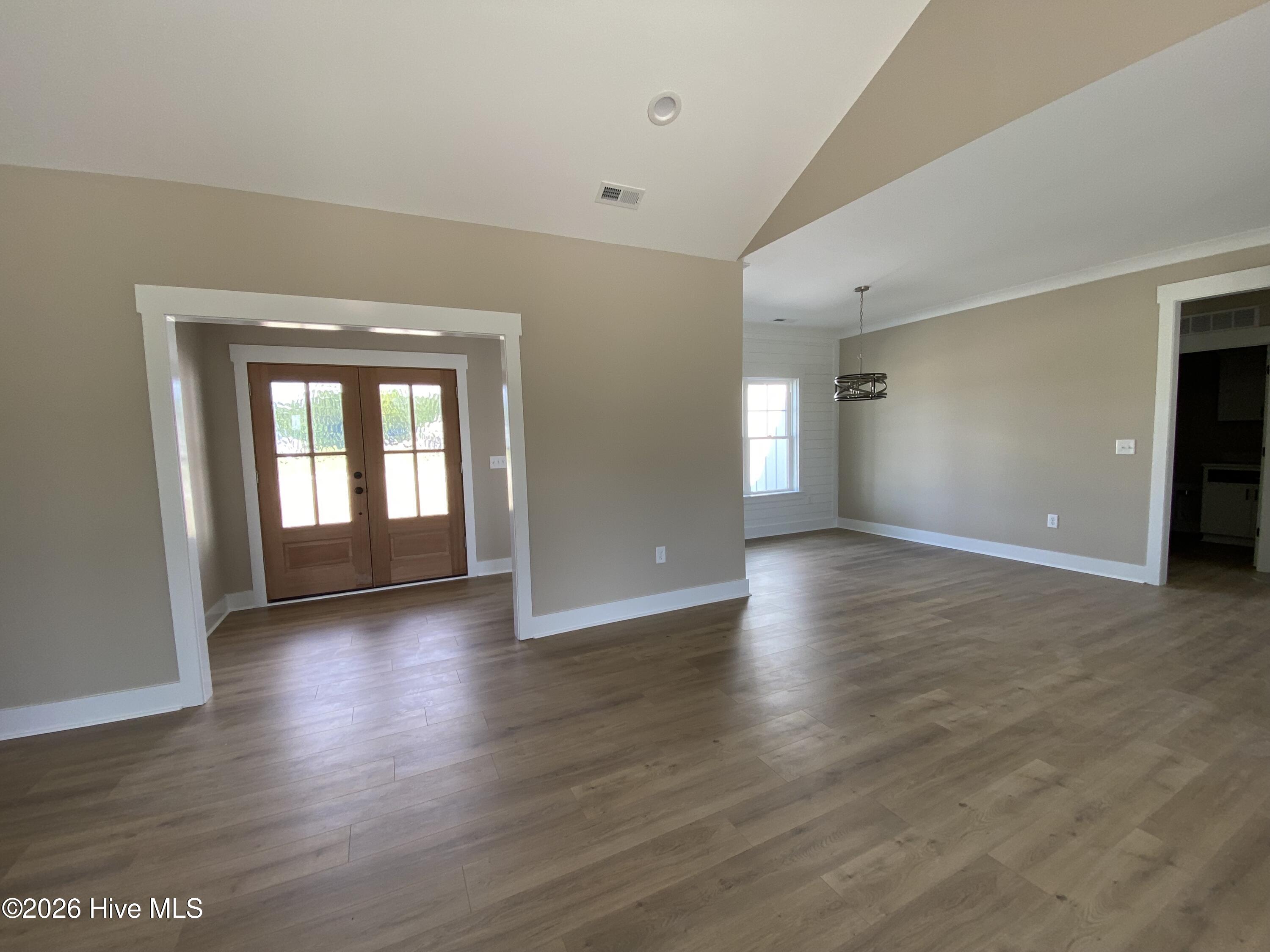 243 Herring Road Property Photo 5