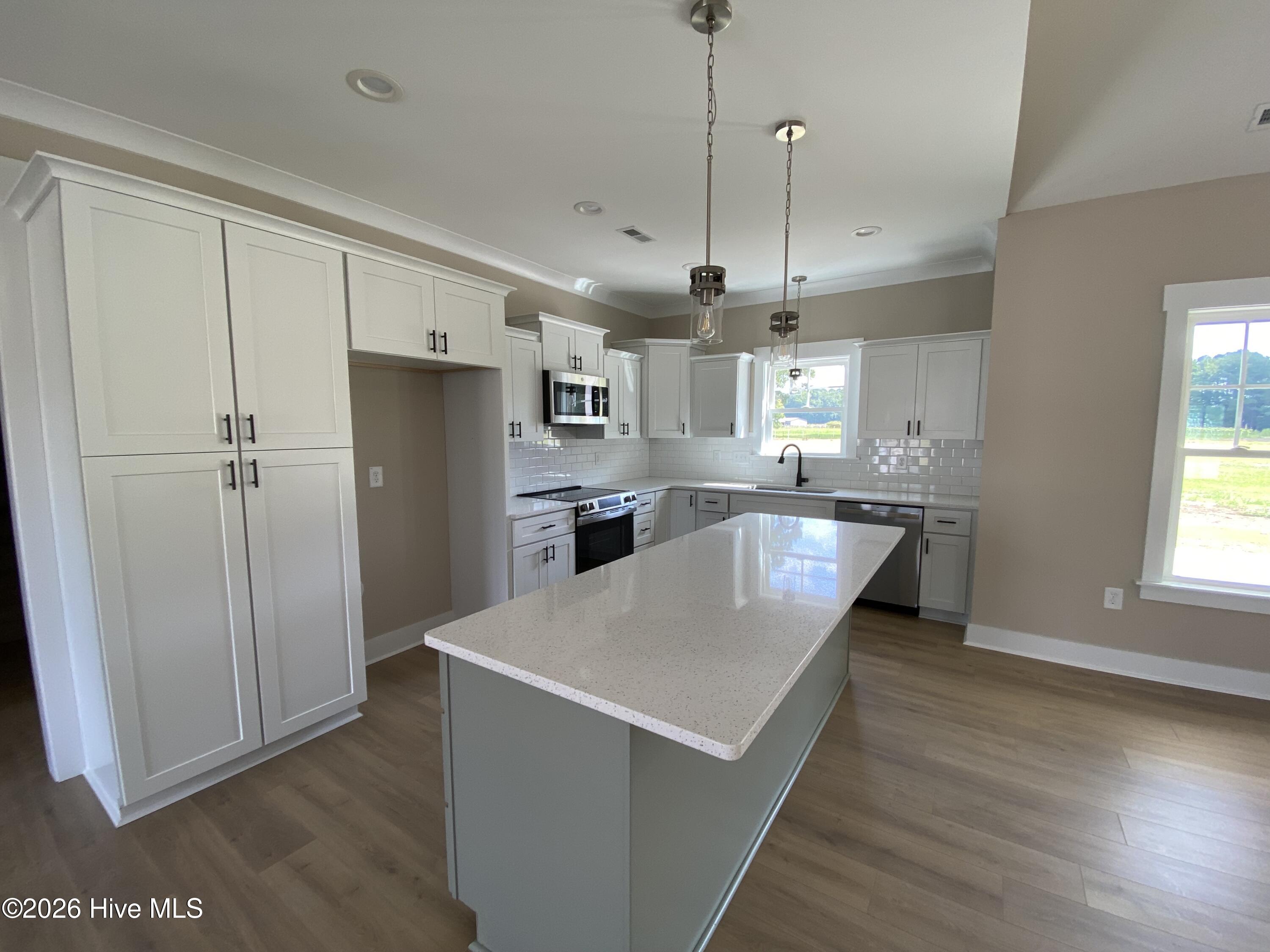 243 Herring Road Property Photo 8