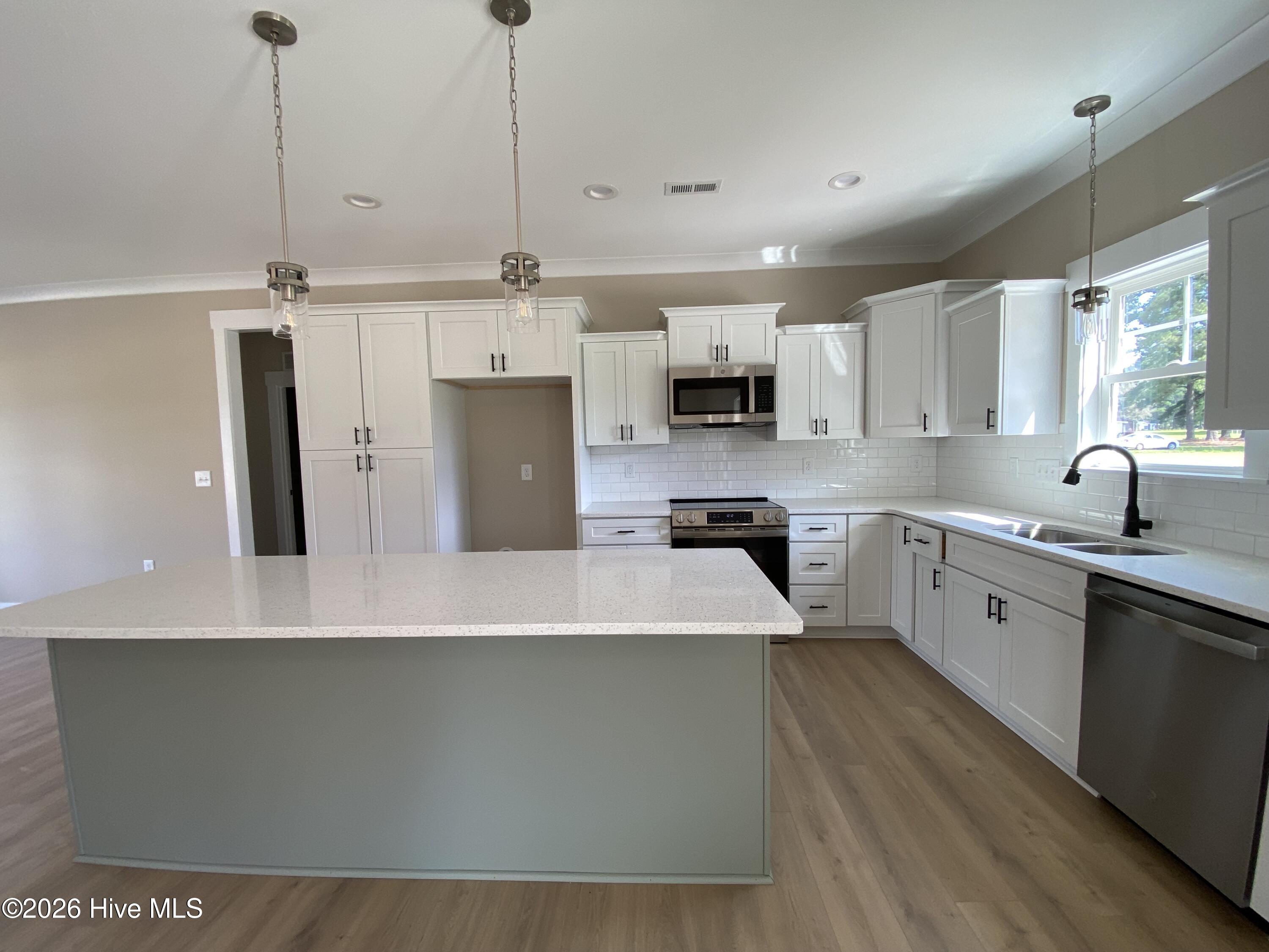 243 Herring Road Property Photo 11