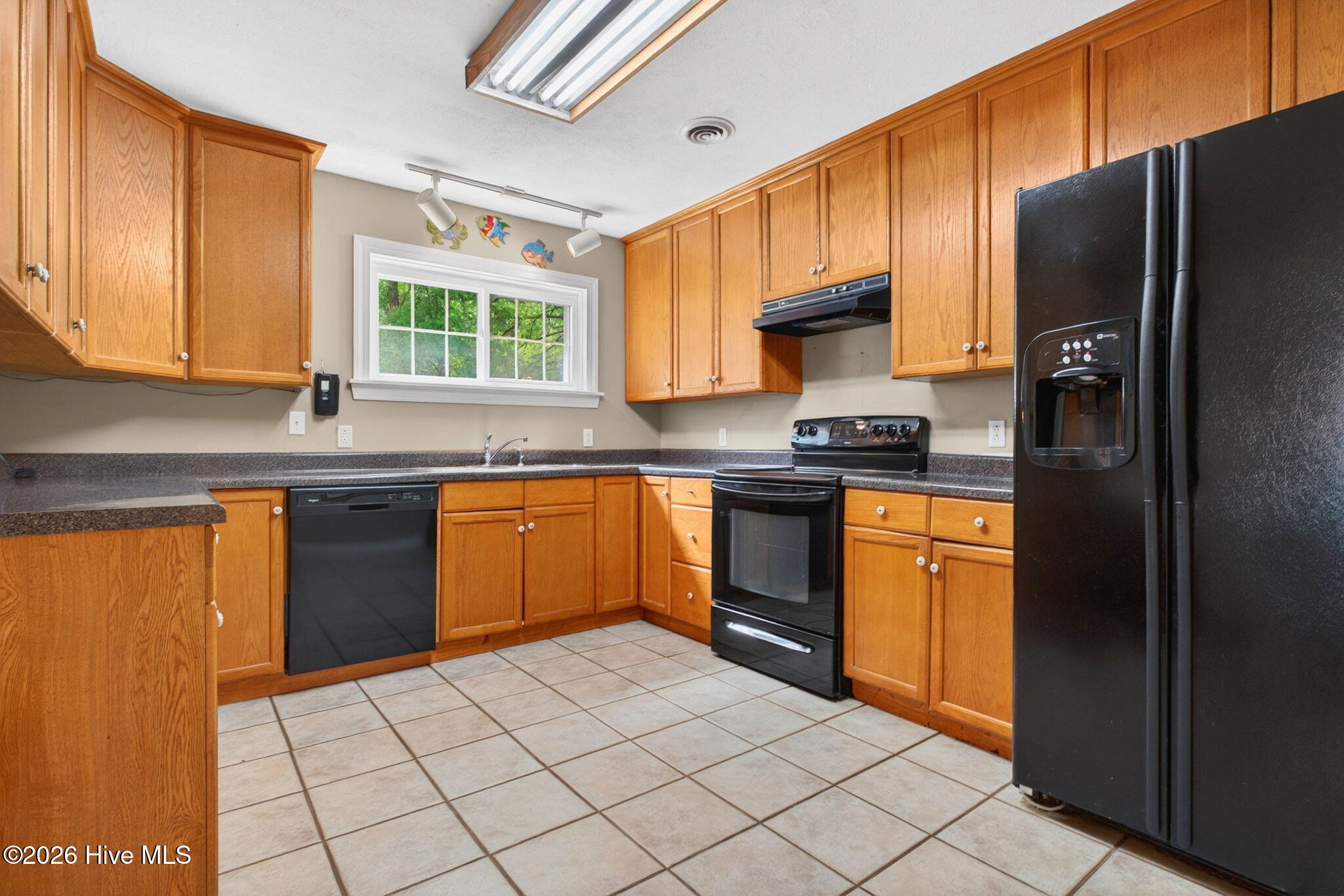 2910 Canal Cove Road Property Photo 8