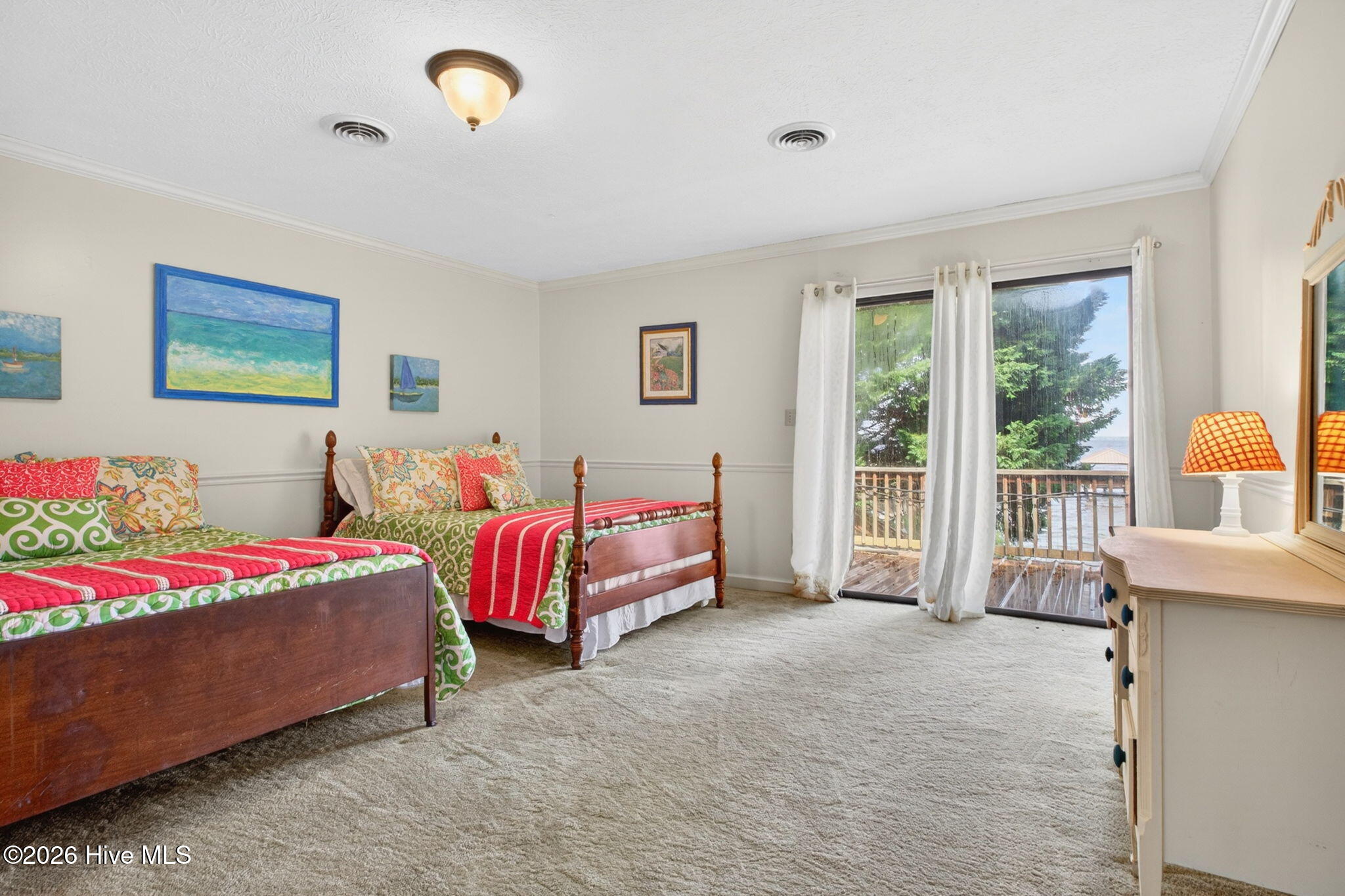 2910 Canal Cove Road Property Photo 12