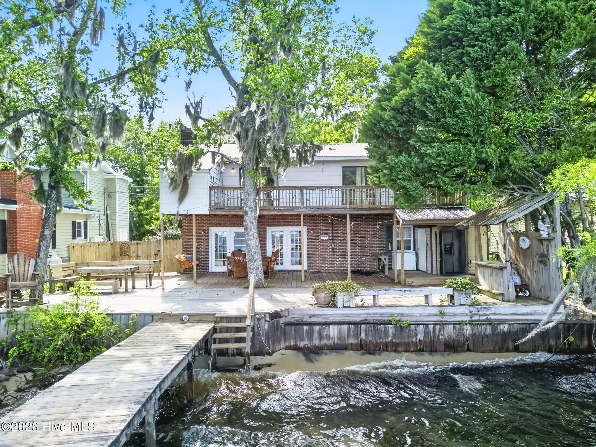 2910 Canal Cove Road Property Photo 16