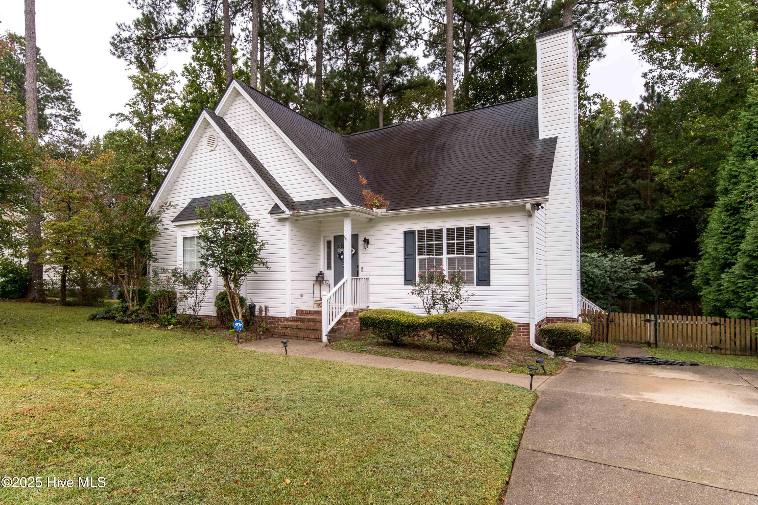 4411 Lessie Trail Property Photo 2