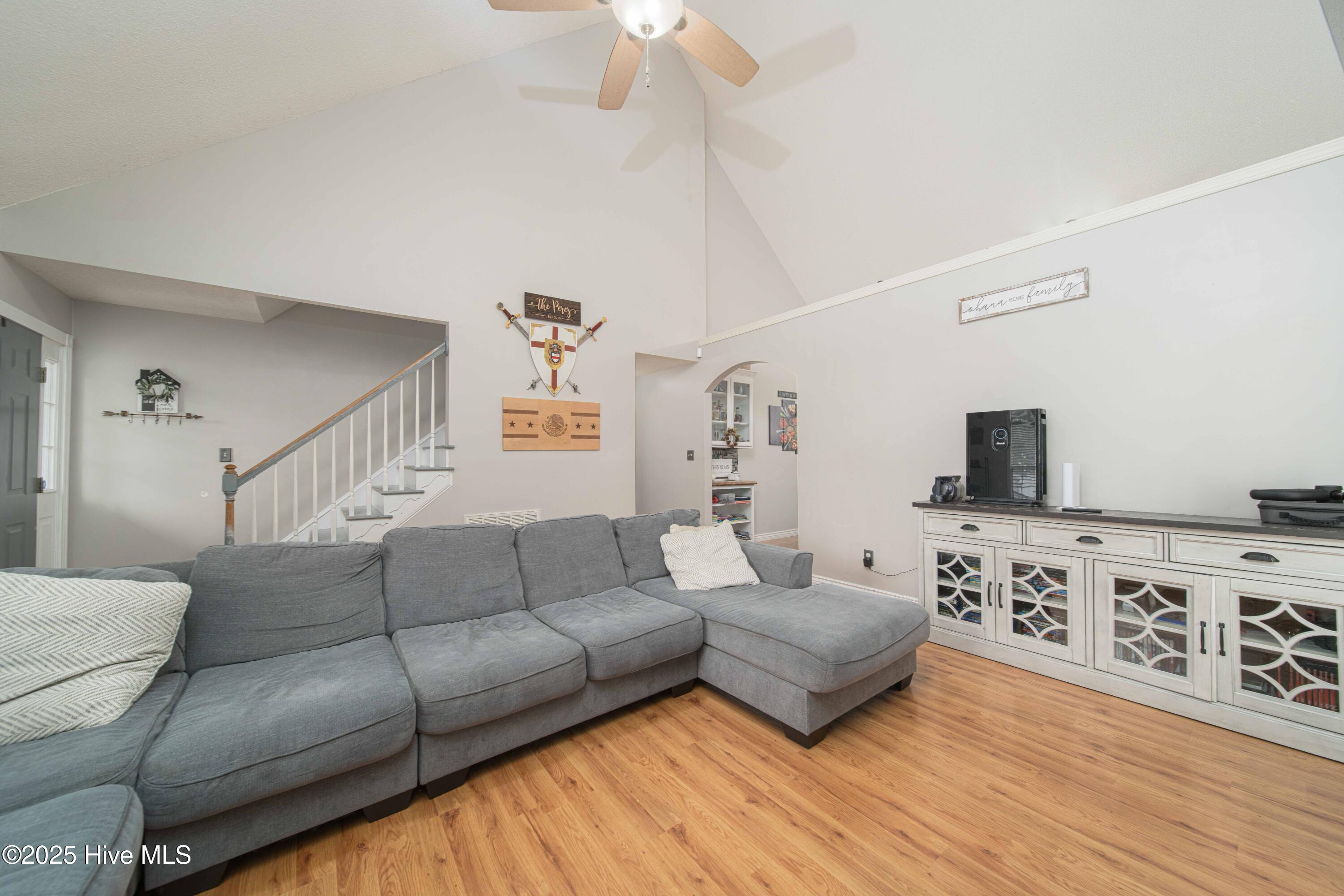 4411 Lessie Trail Property Photo 4