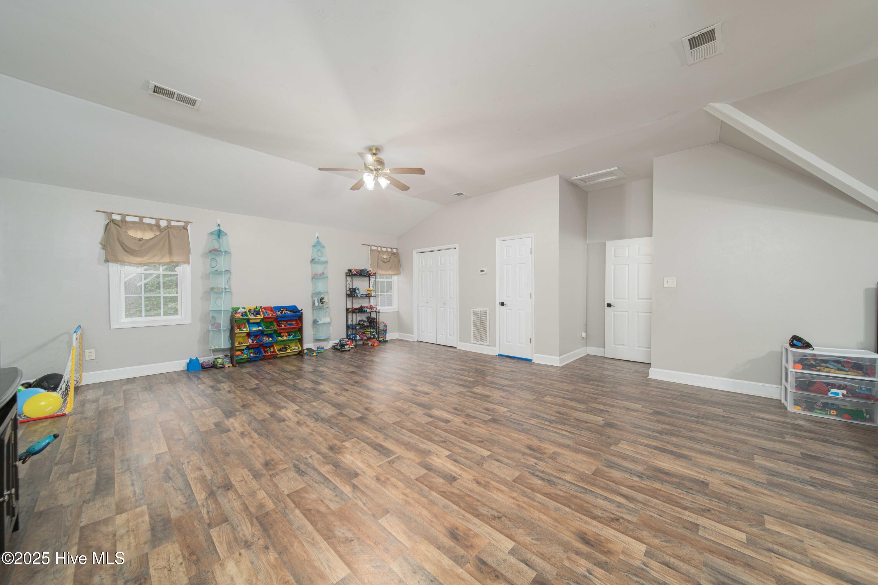 4411 Lessie Trail Property Photo 21