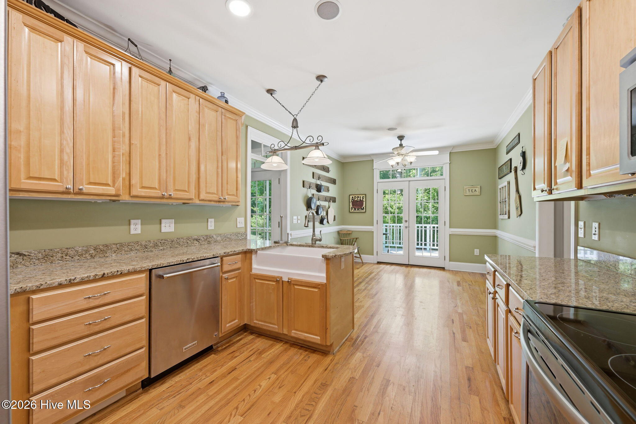 202 Emmen Road Property Photo 6