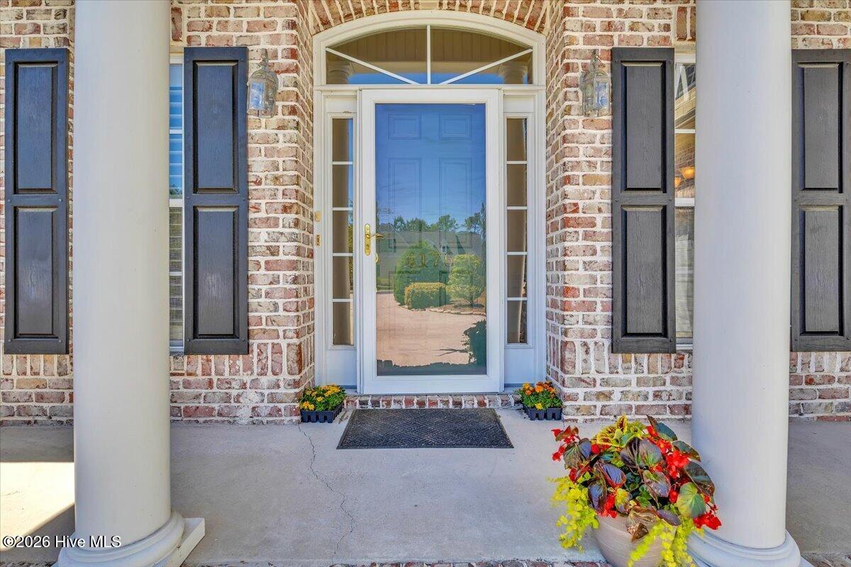 4176 Skeffington Court Property Photo 6