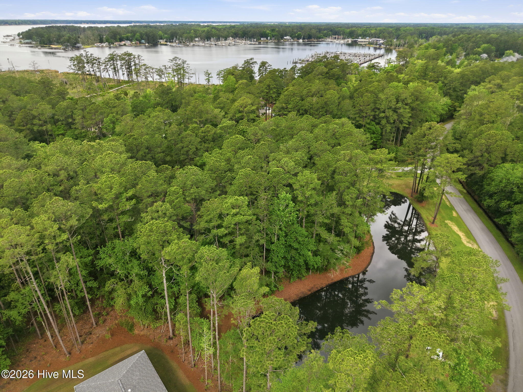 199 Live Oak Lane Property Photo 6