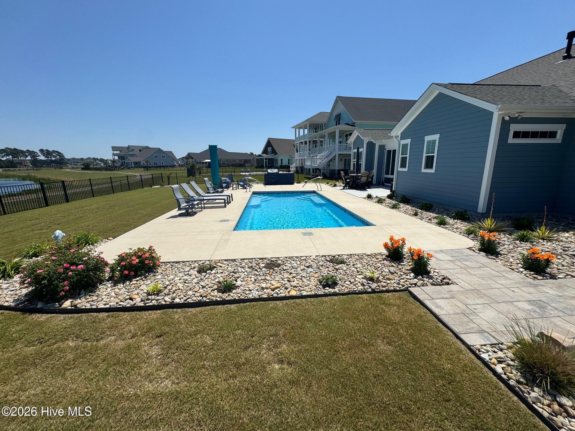 411 Summerhouse Drive Property Photo 8