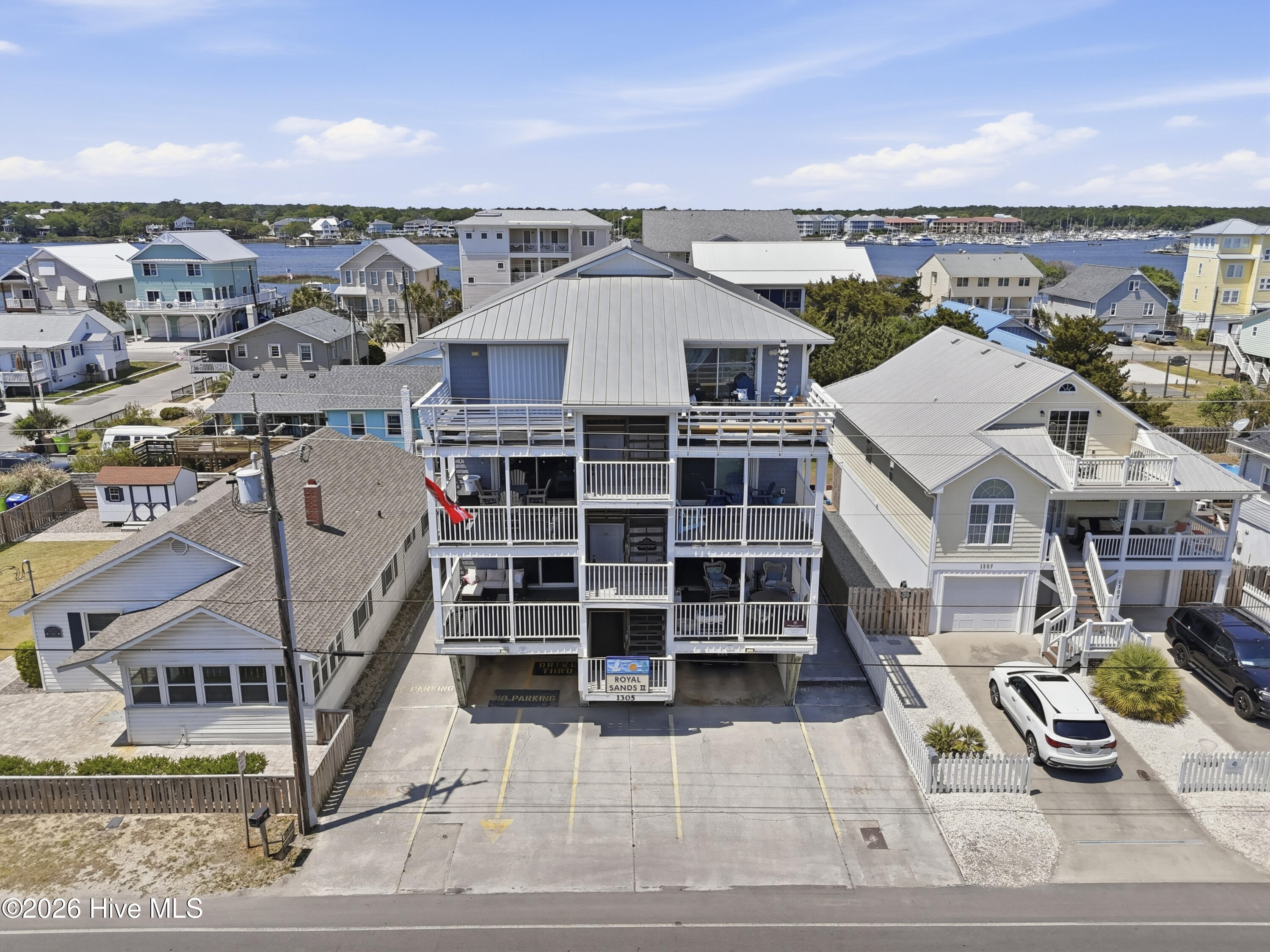 1305 Carolina Beach Avenue N Apt 1a Property Photo 1