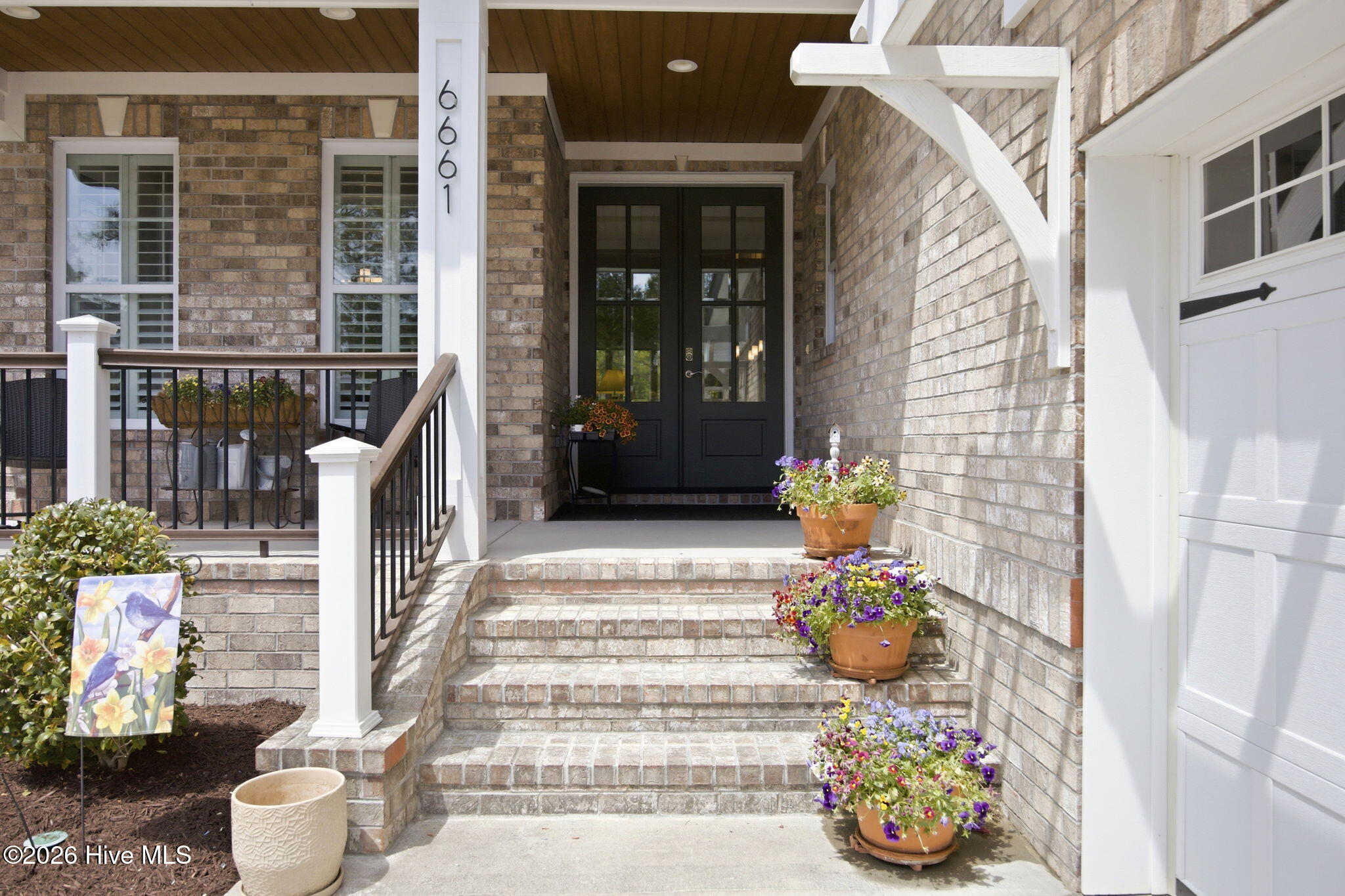 6661 Summerhill Glen Sw Property Photo 6