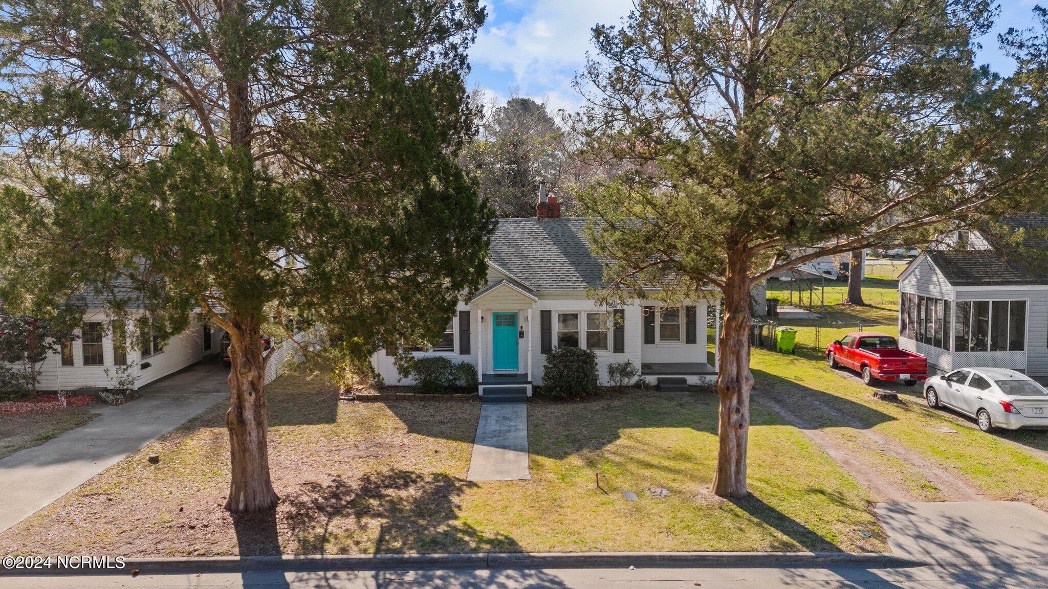 607 Watson Avenue Property Photo 2