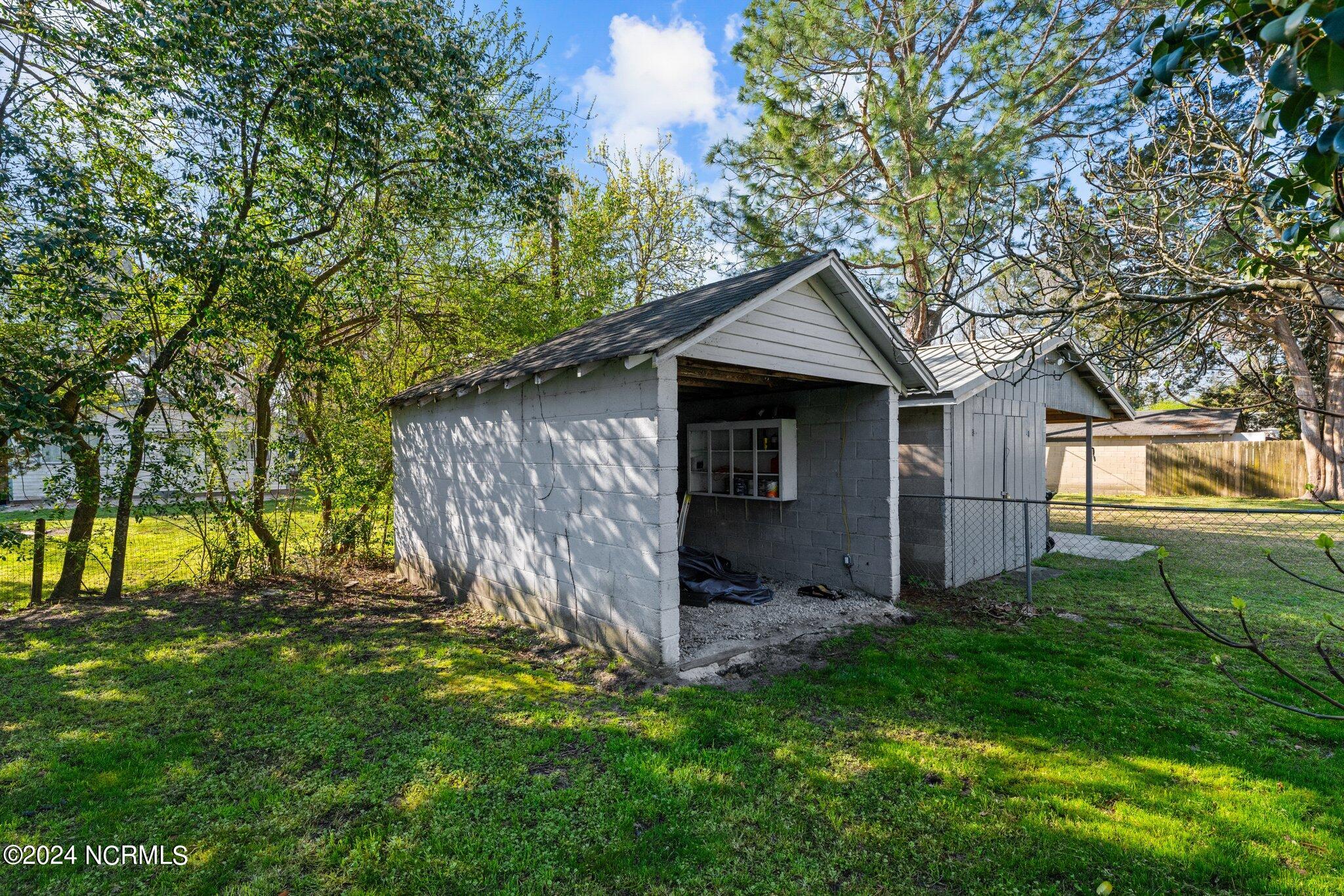 607 Watson Avenue Property Photo 26