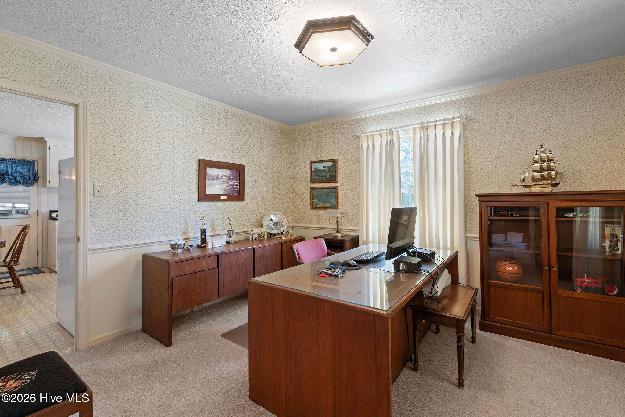 501 Pine Needles Court Property Photo 15