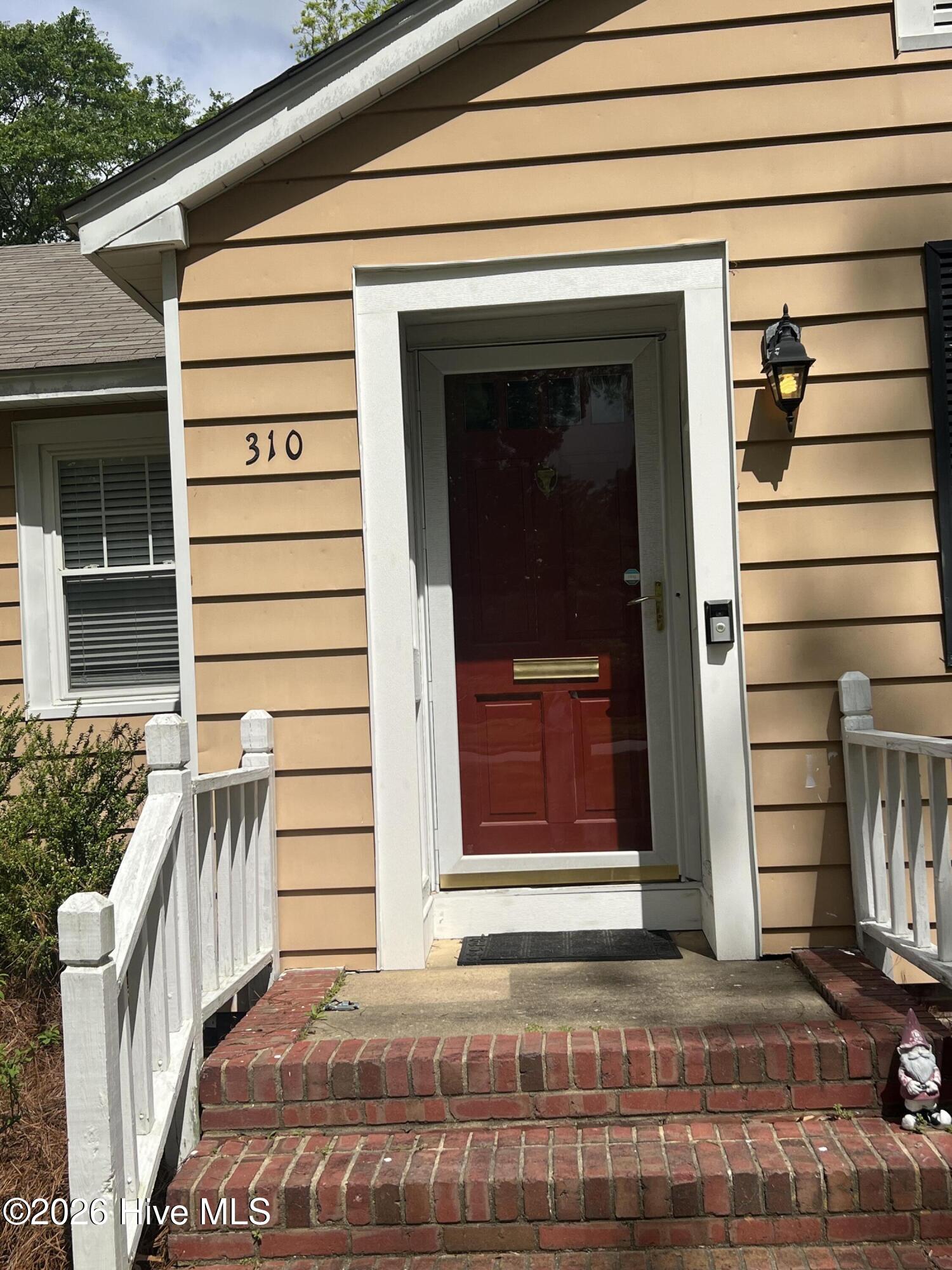 310 S Howard Circle Property Photo 6