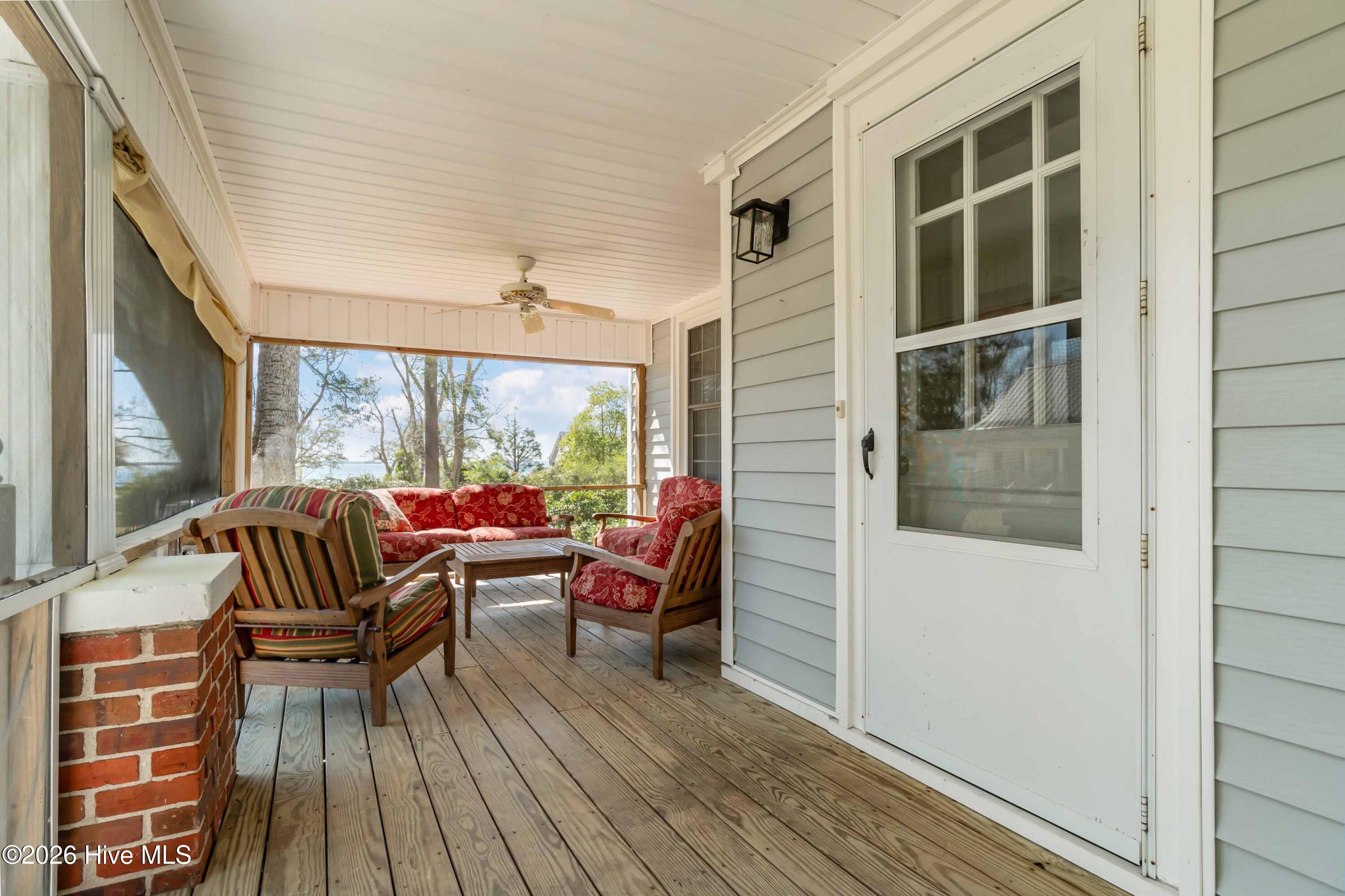 205 High Street Property Photo 6