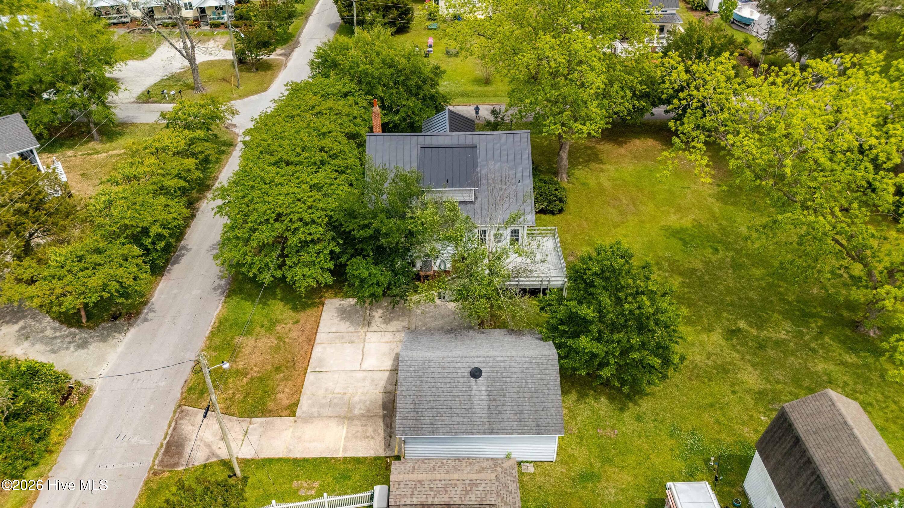 205 High Street Property Photo 37