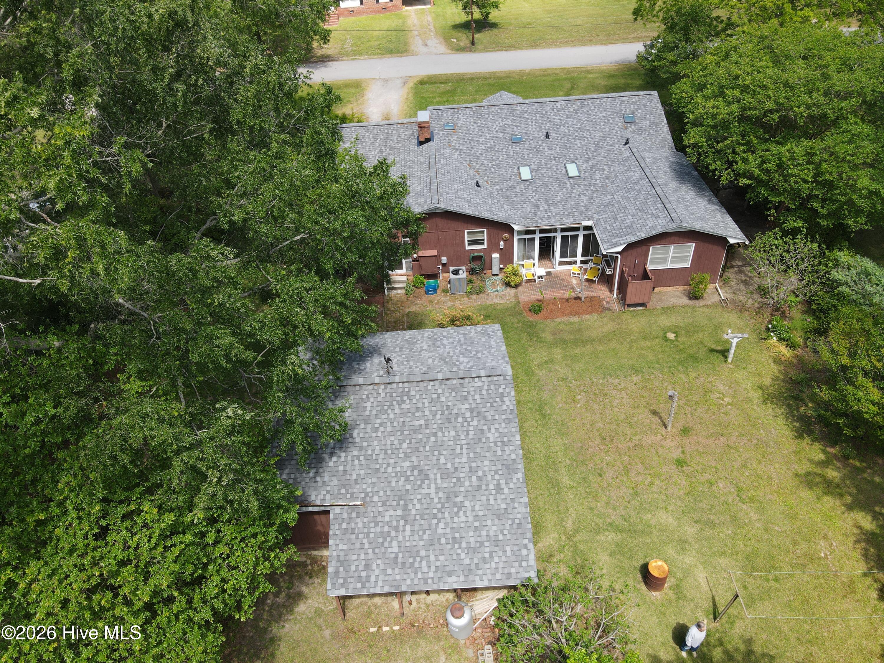 604 W Woodland Avenue Property Photo 7